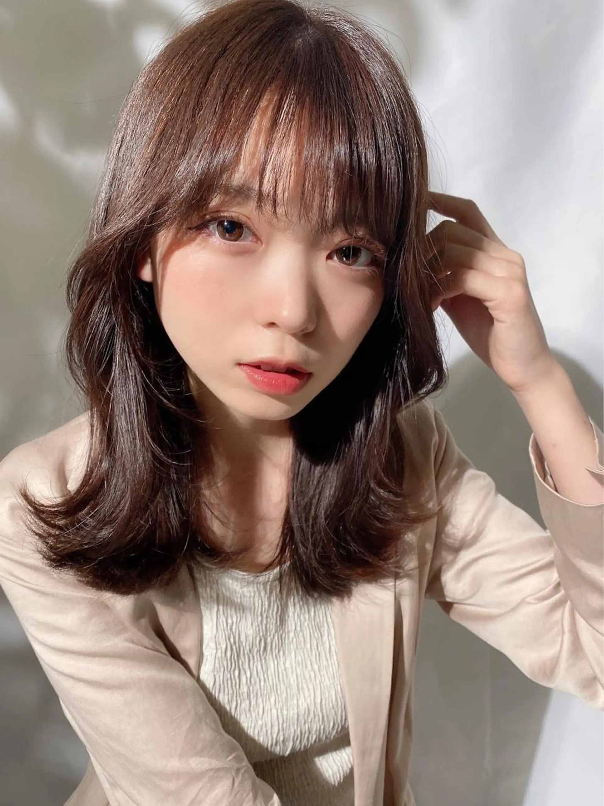 セミロング カラー ベージュカラー ブラウンカラー くびれヘア 髪質改善 縮毛矯正 カット ヘアカラー トリートメント 🧡くびれヘア/前髪 顔周り🧡久原結衣のヘアスタイル