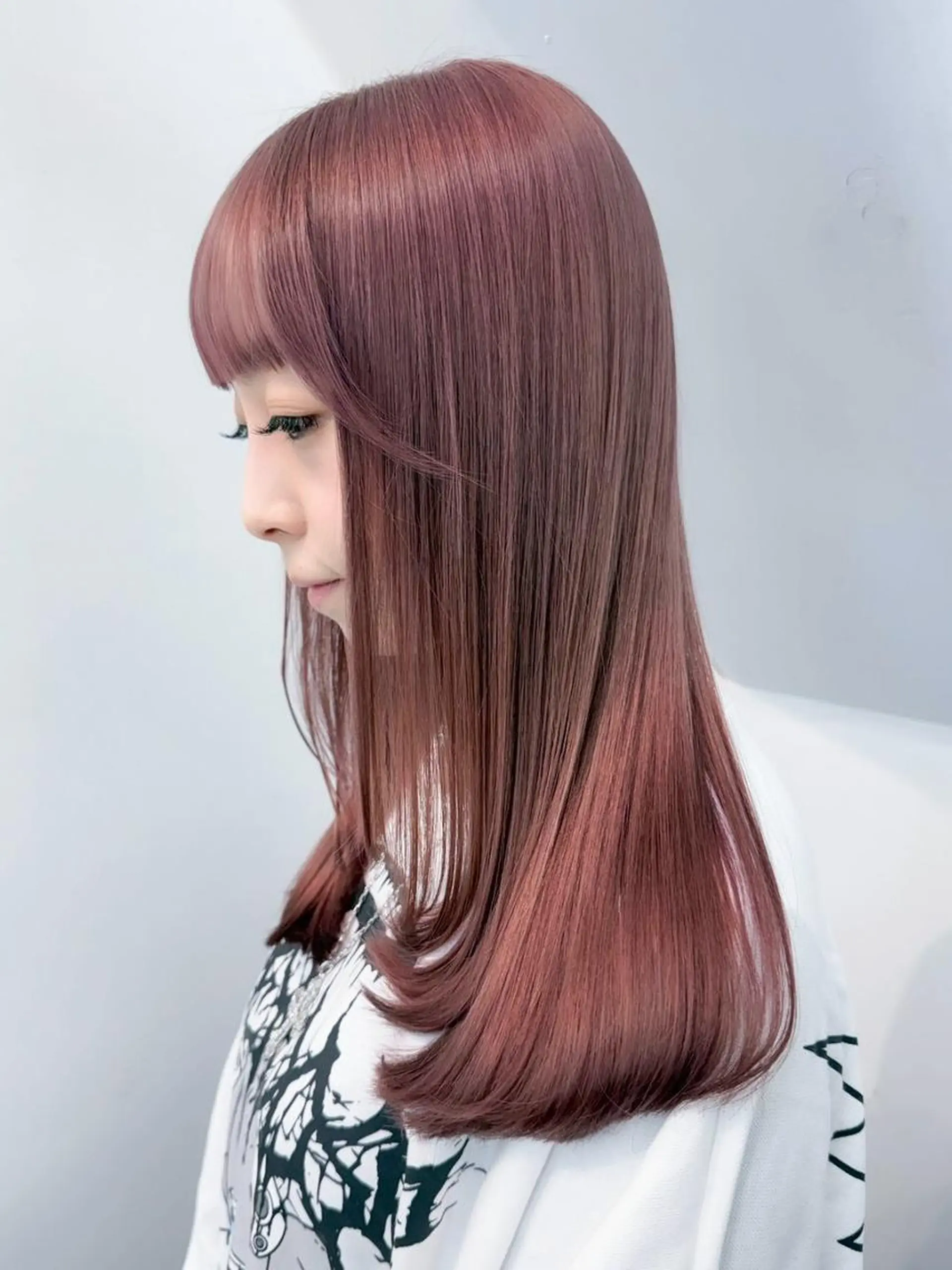 セミロング カラー 顔まわりレイヤー 顔周りカット 韓国風ヘア レイヤーカット カット ヘアカラー トリートメント ITby ALBUM 北千住店のヘアスタイル