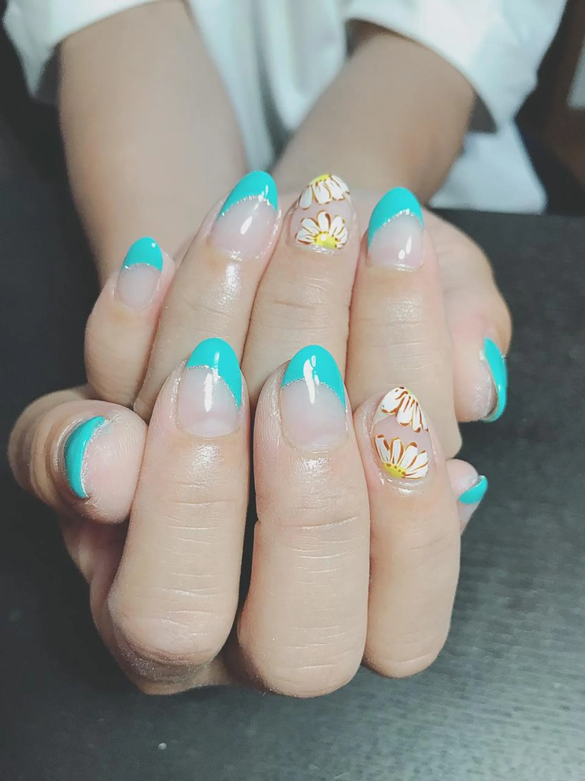 ネイル ハンドネイル 高山 歩美のネイルデザイン