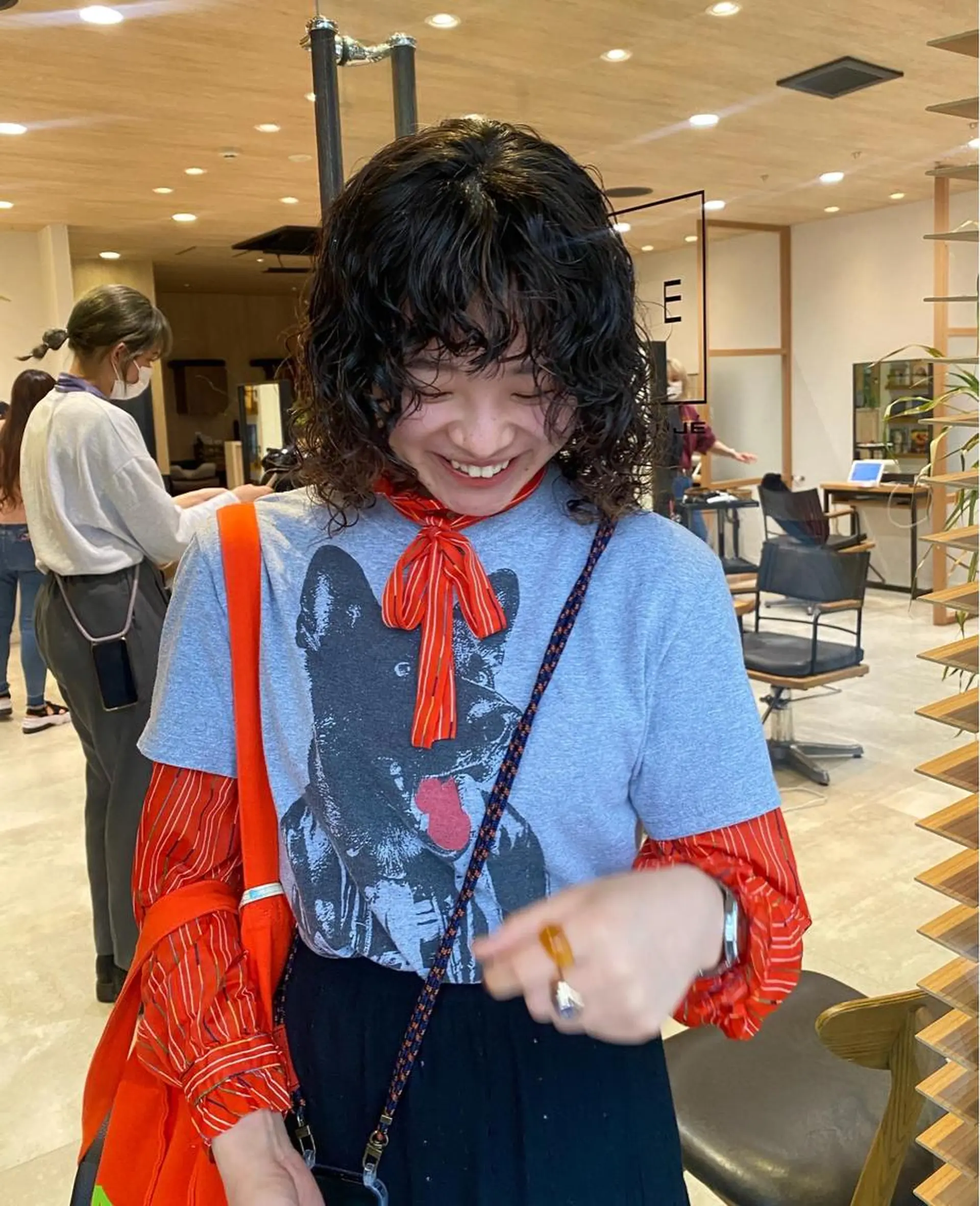 セミロング パーマ セミロングパーマ 顔周りカット パーマ パーマ指名No1 /namiのヘアスタイル