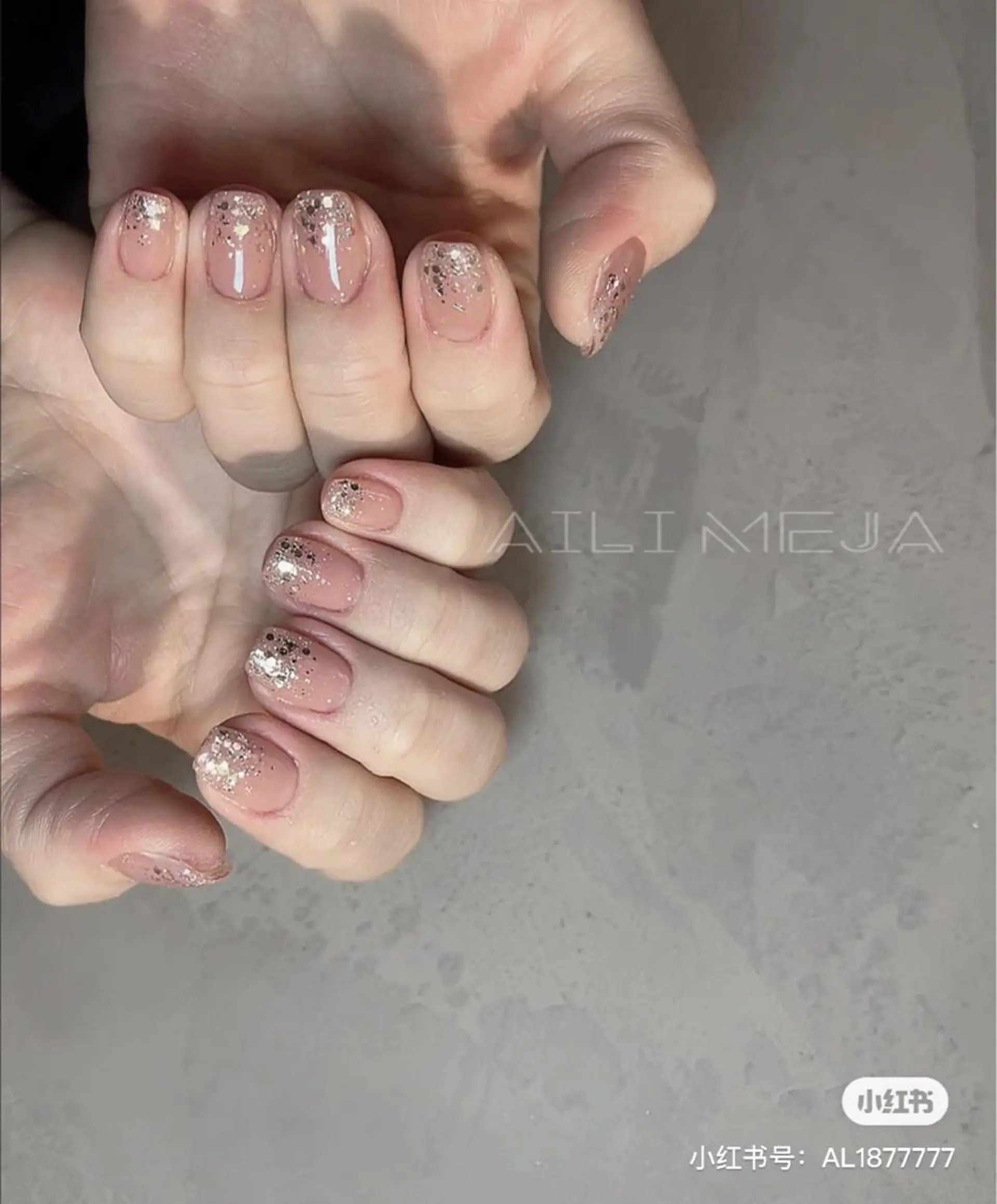 ネイル Hana  NAIL所属・新宿YISInail スカルプ専門店のネイルデザイン