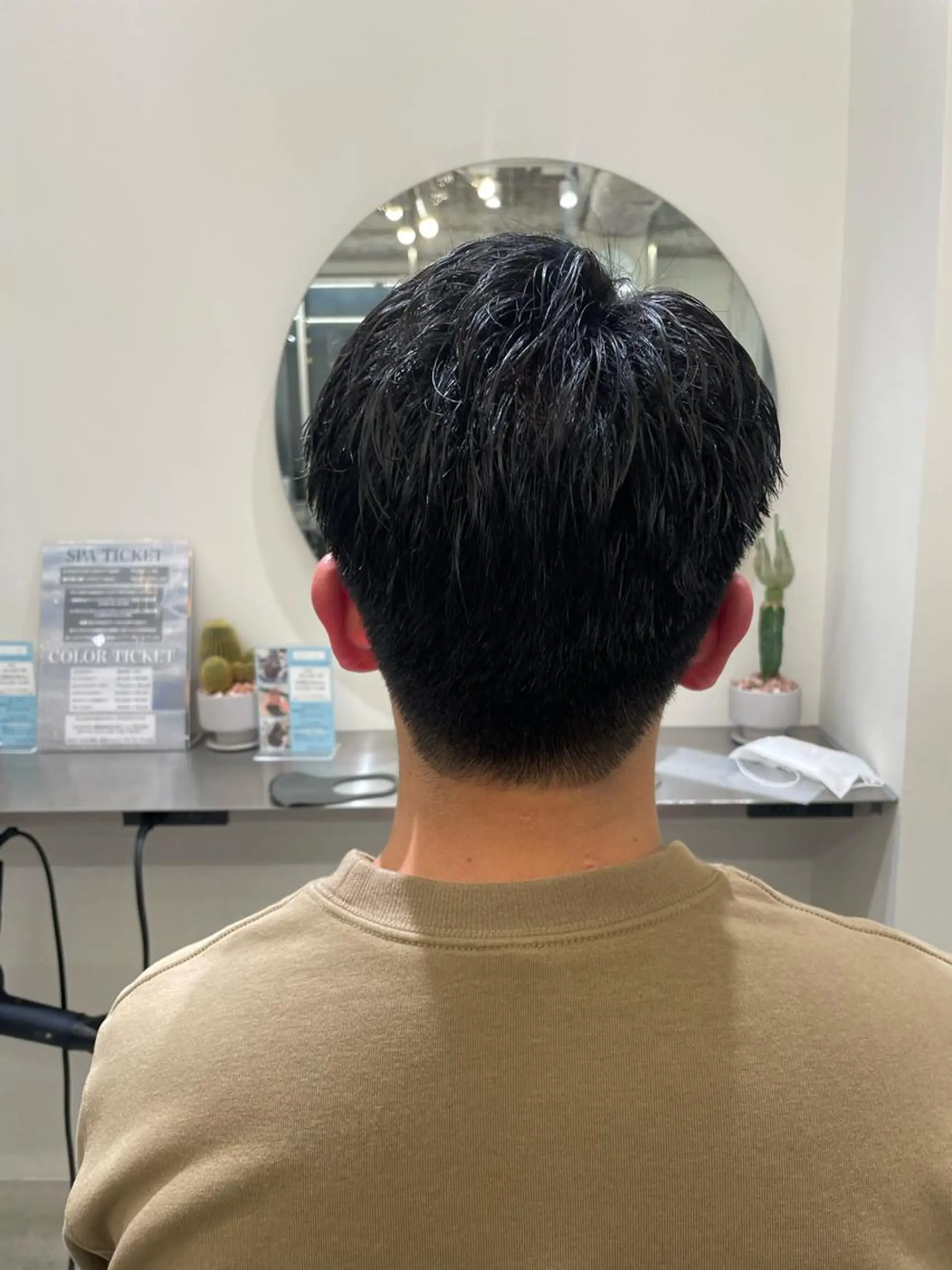 メンズ 鎌田 春菜のヘアスタイル