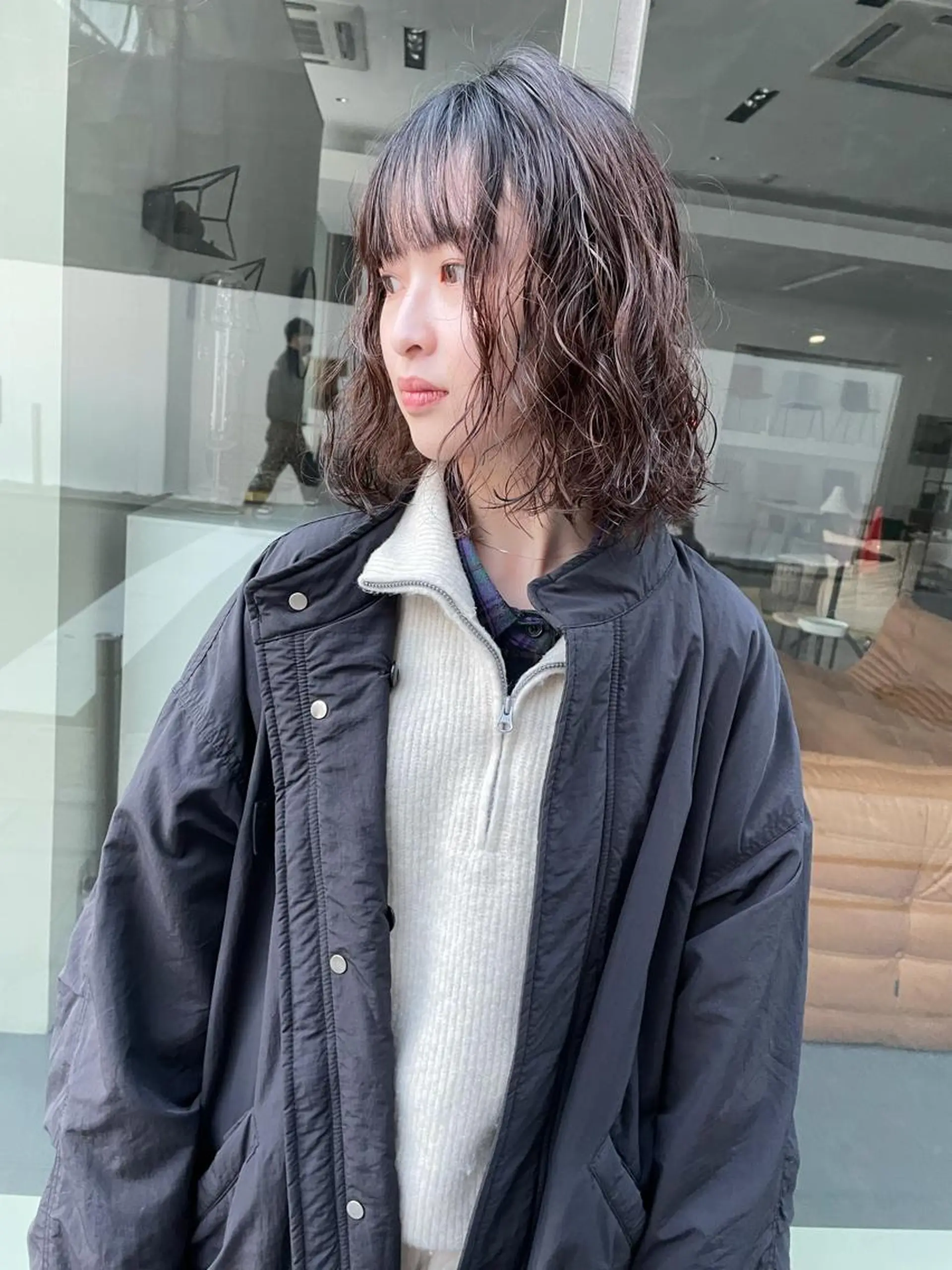ミディアム カラー パーマ 田中 碧のヘアスタイル