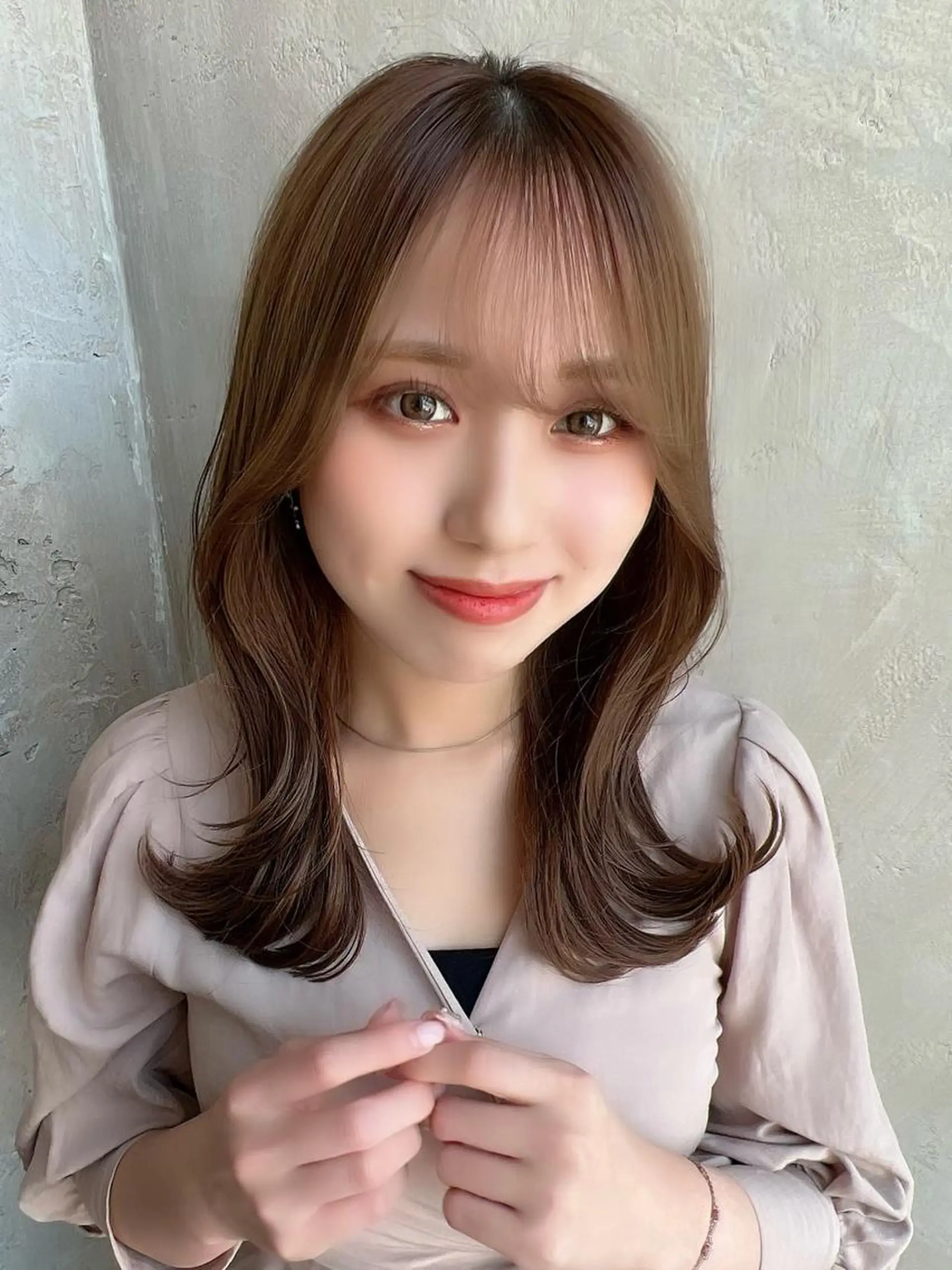 セミロング カラー ベージュカラー ブラウンカラー くびれヘア 髪質改善 縮毛矯正 🧡くびれヘア/前髪 顔周り🧡久原結衣のヘアスタイル