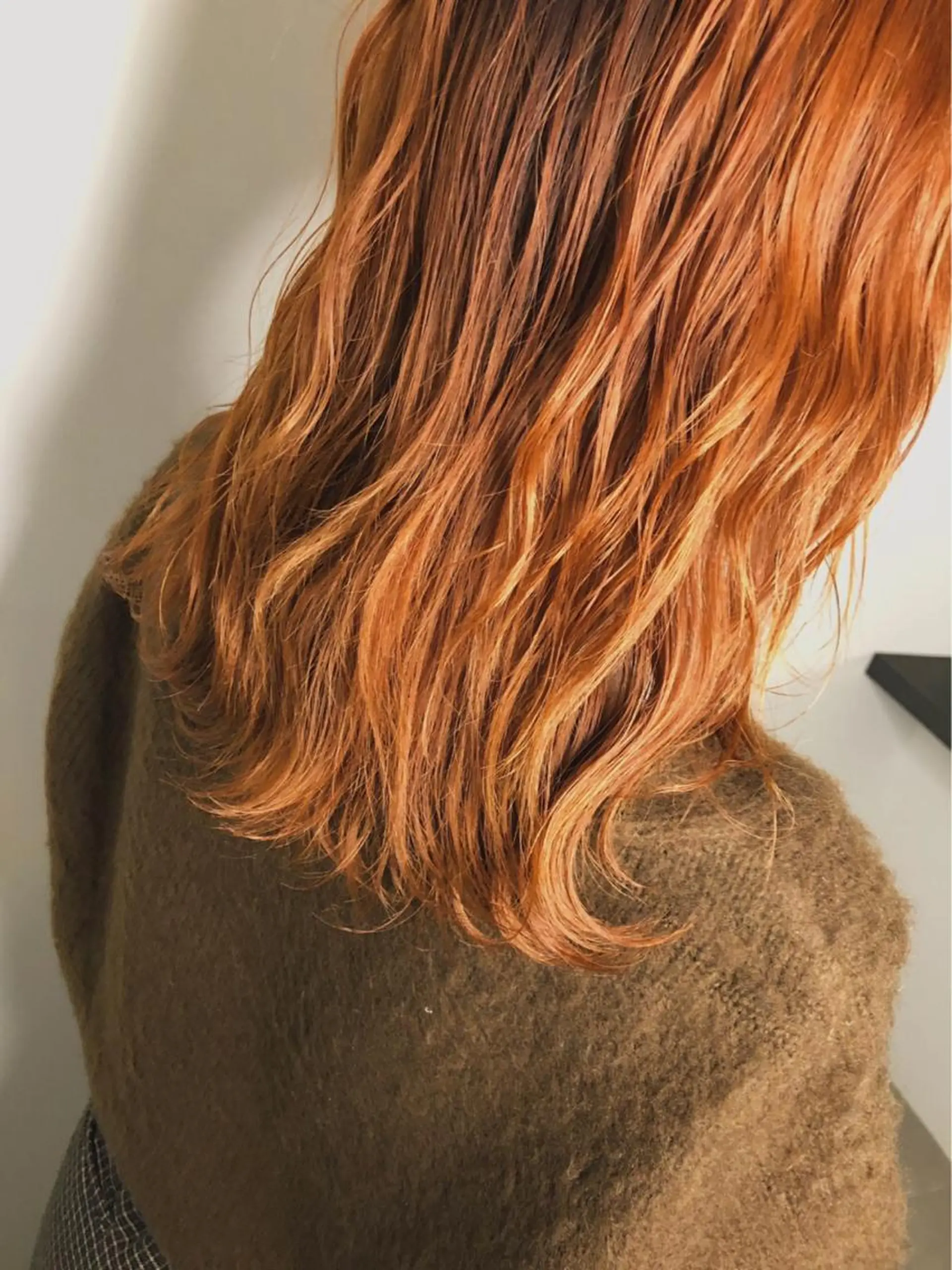 カラー オレンジ 中澤 美緒のヘアスタイル