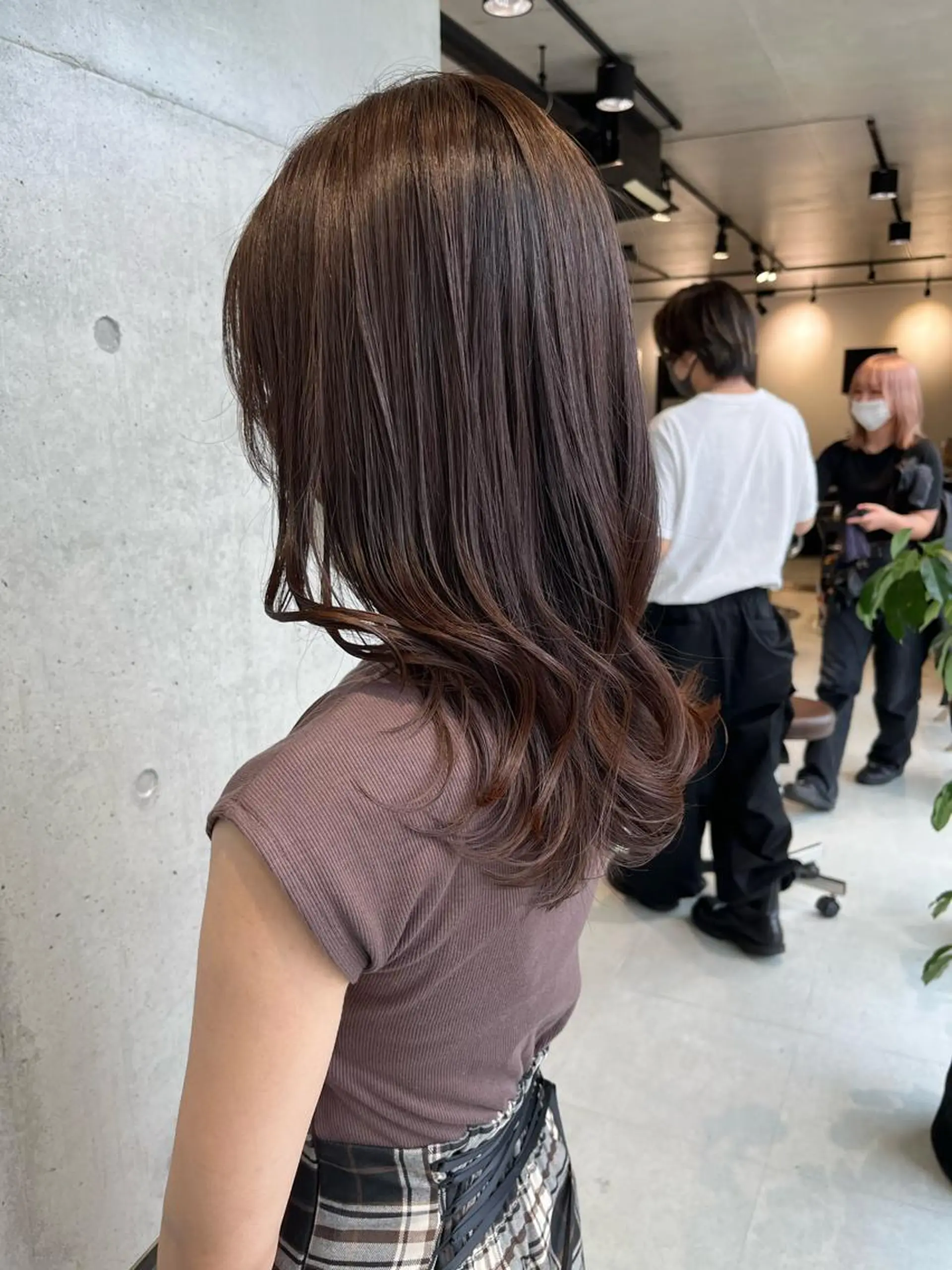 ミディアム カラー カット ヘアカラー トリートメント ヘッドスパ ヘアセット 透明感/オリーブ/ グレージュ/YUKAのヘアスタイル