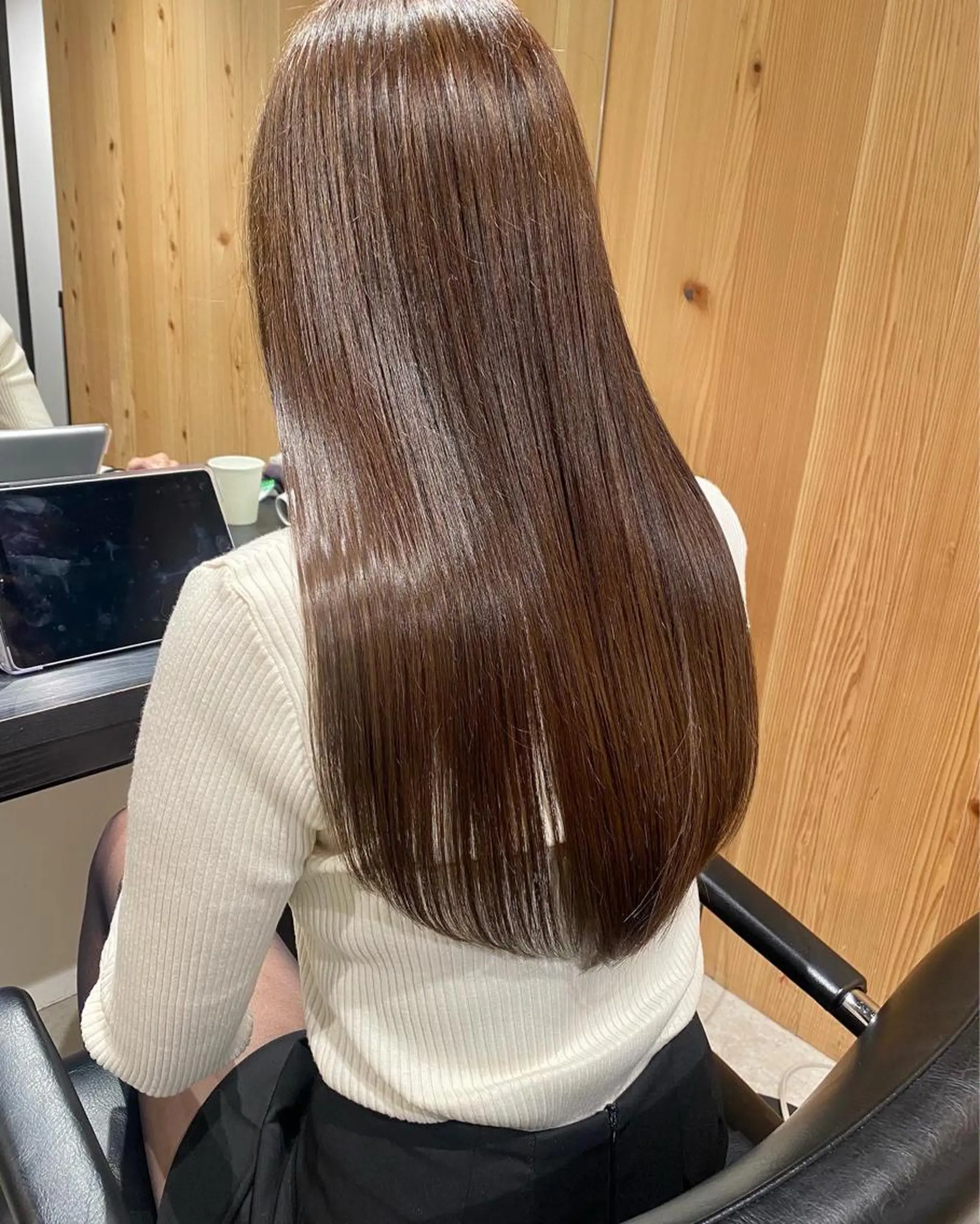 ロング 髪質改善 ヘアカラー GO TO DAY渋谷モディ店所属・stylist トモヤのヘアスタイル