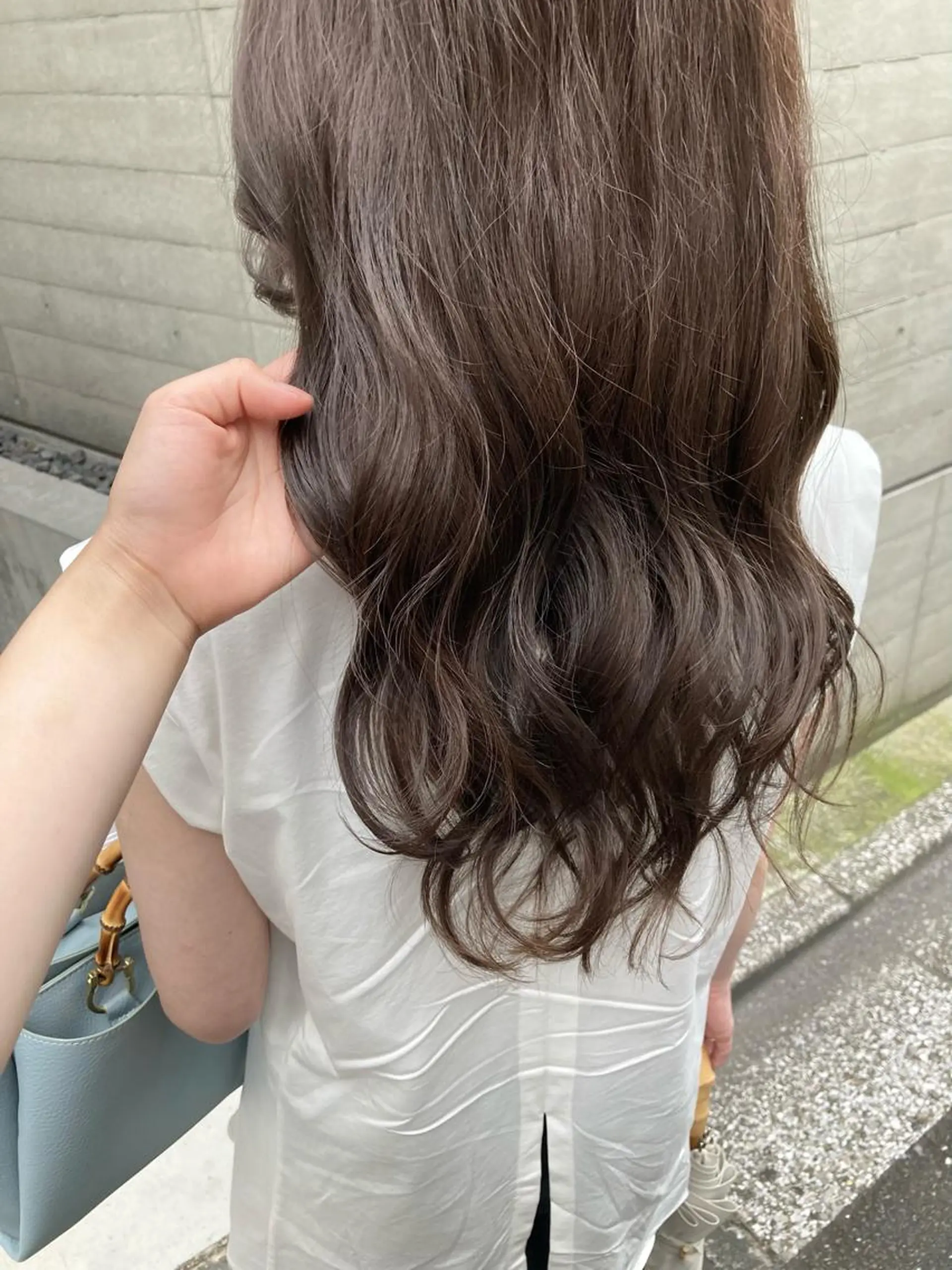 セミロング ✨色持ちの良い艶 カラー✨蟹江真世のヘアスタイル