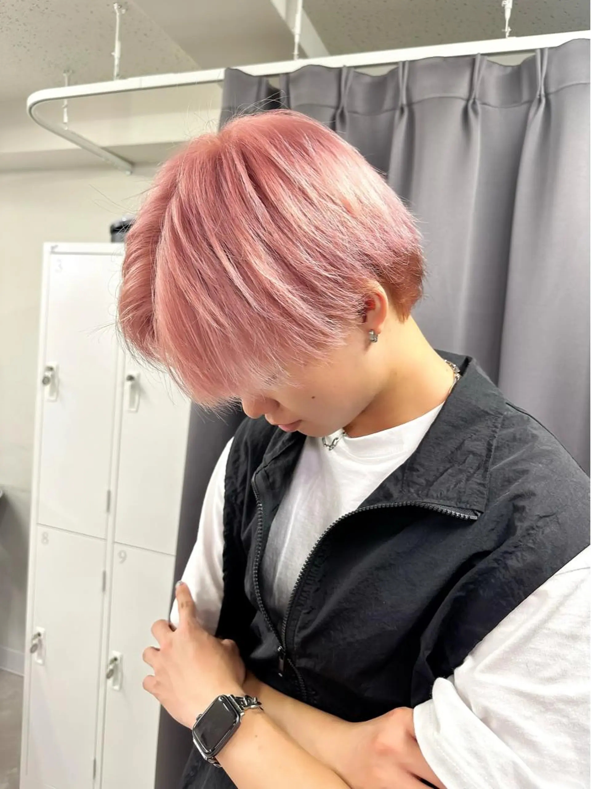 ショート カラー メンズ メンズブリーチ メンズハイトーン ブリーチ ハイトーンカラー ピンクカラー ハイトーン/ショート /akane🐰♥️のヘアスタイル