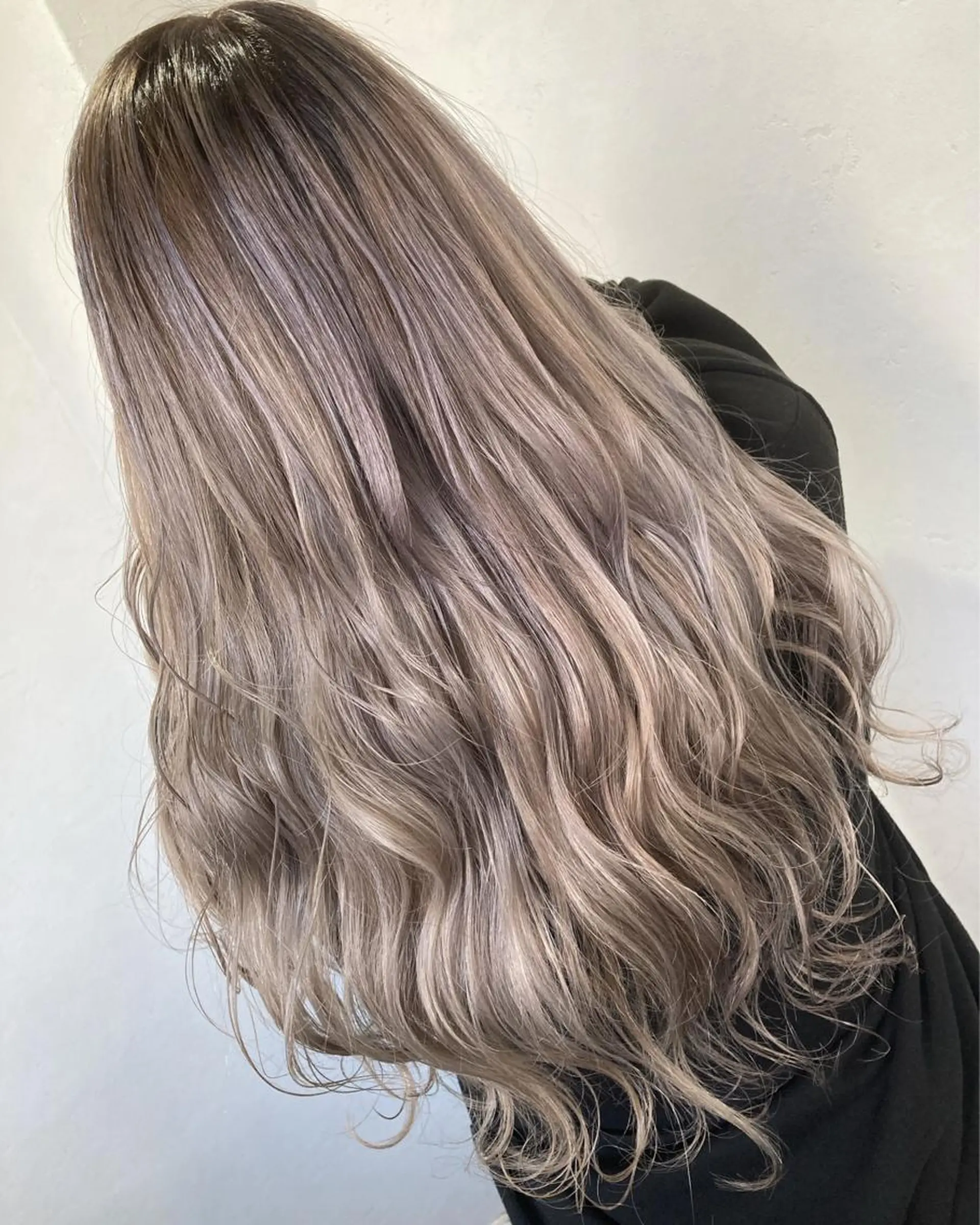 ロング カラー パーマ ヘアカラー ブリーチ毛縮毛矯正 👑山口のヘアスタイル