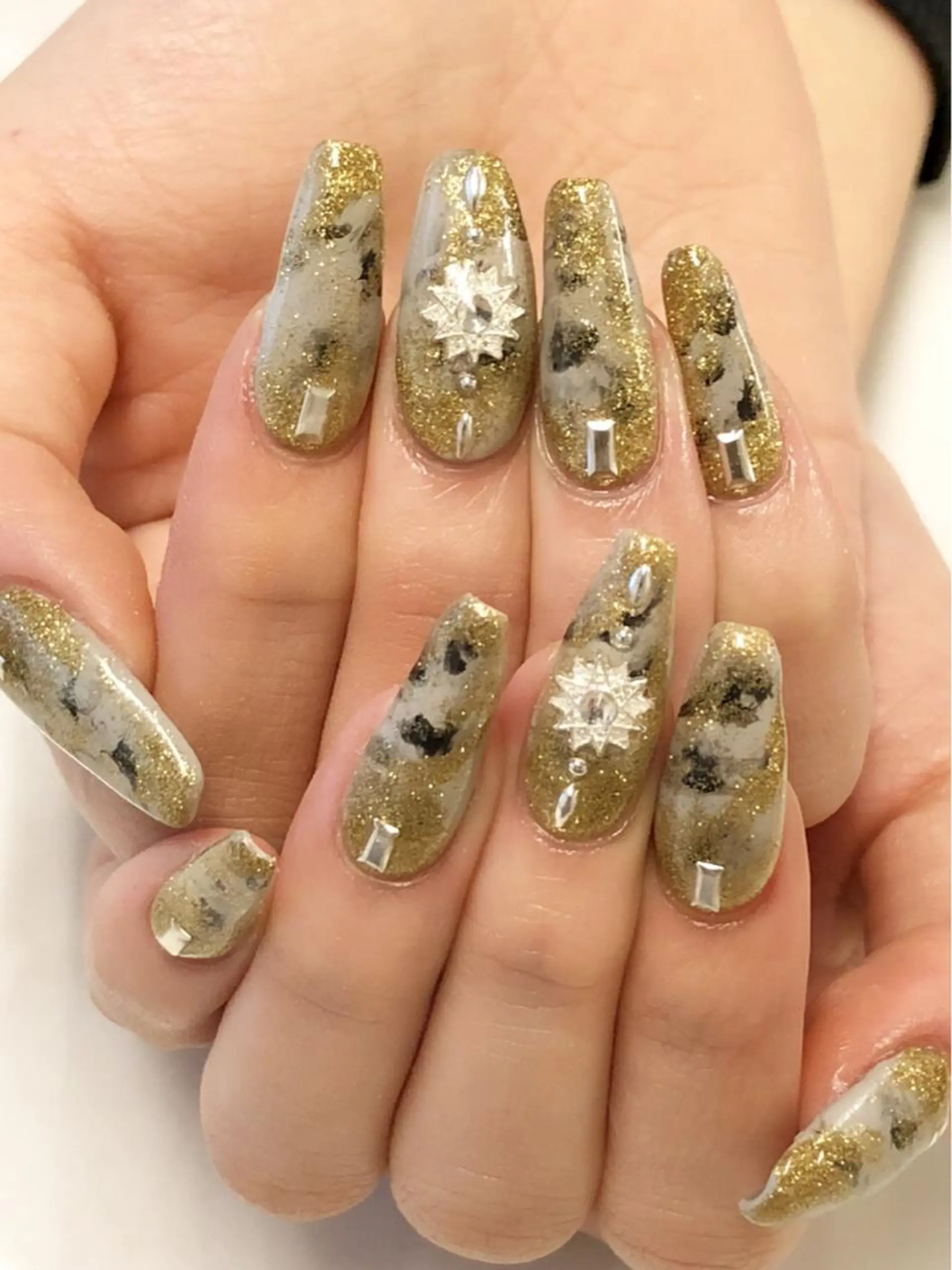 ネイル ニュアンスネイル KIREIE NAILSのネイルデザイン