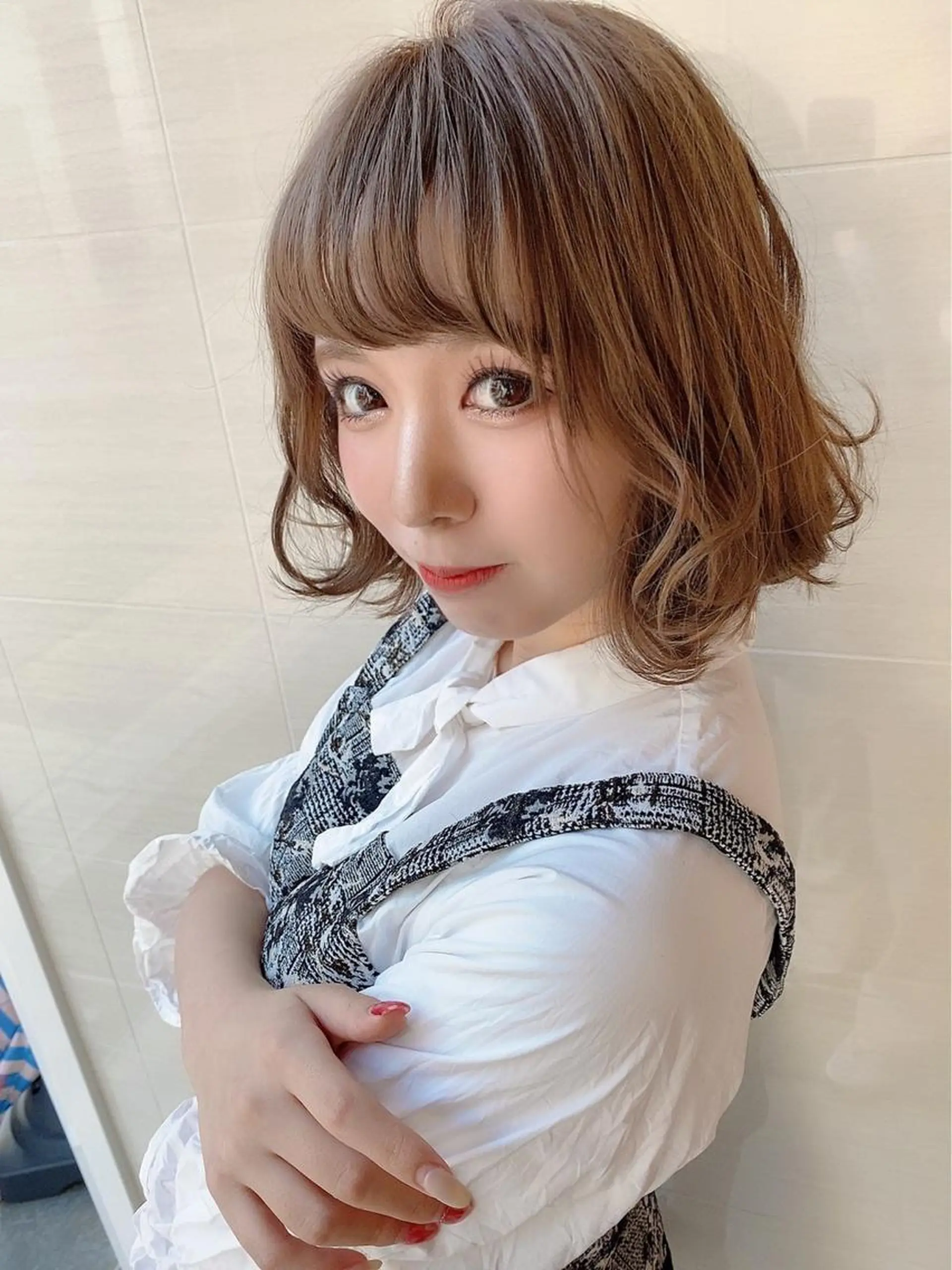 ショート カラー Ate by little所属・青木 梢のヘアスタイル