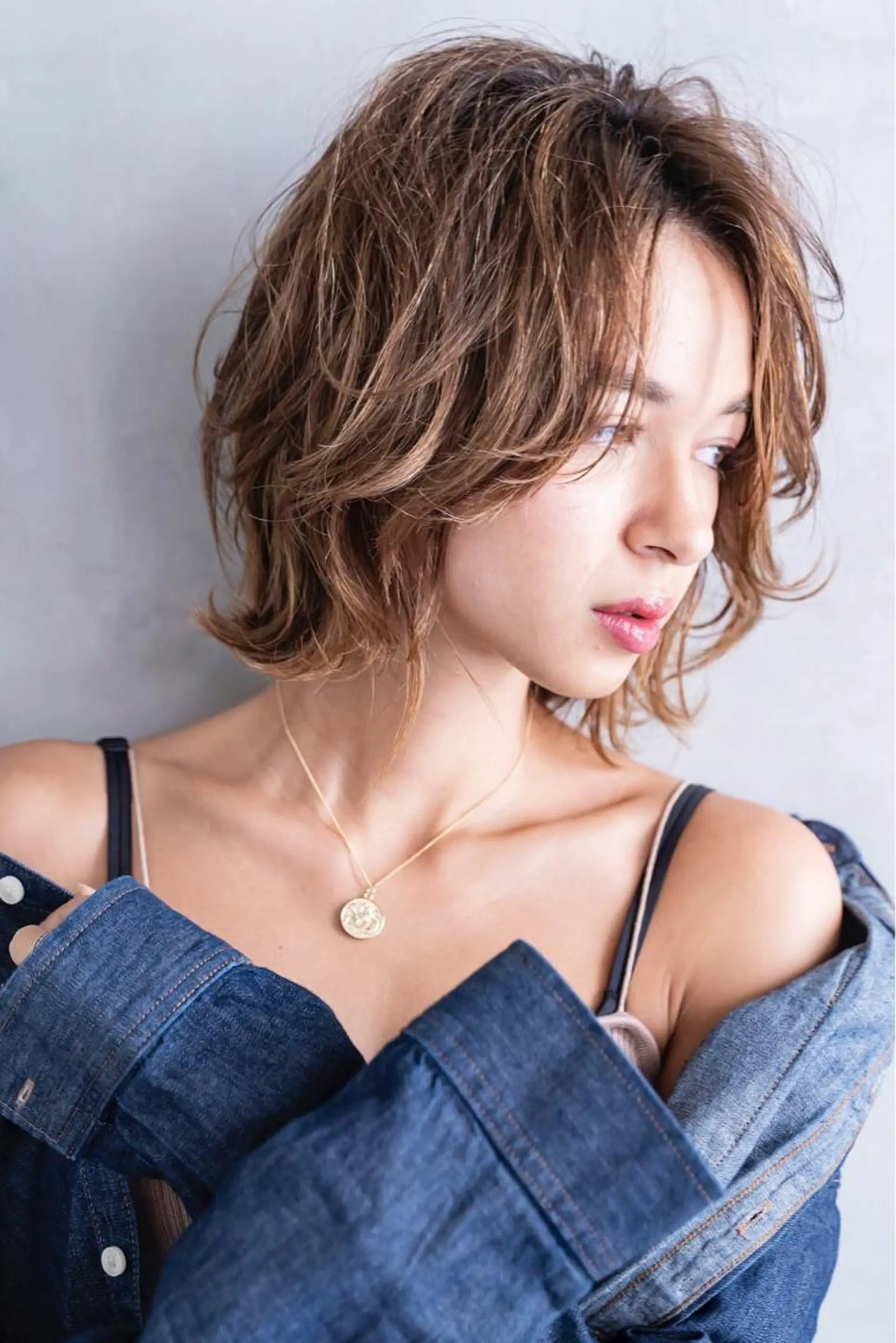 ミディアム カット ヘアカラー トリートメント ヘアセット IVE所属・ブリーチなし🤍 渋谷／原島杏奈のヘアスタイル