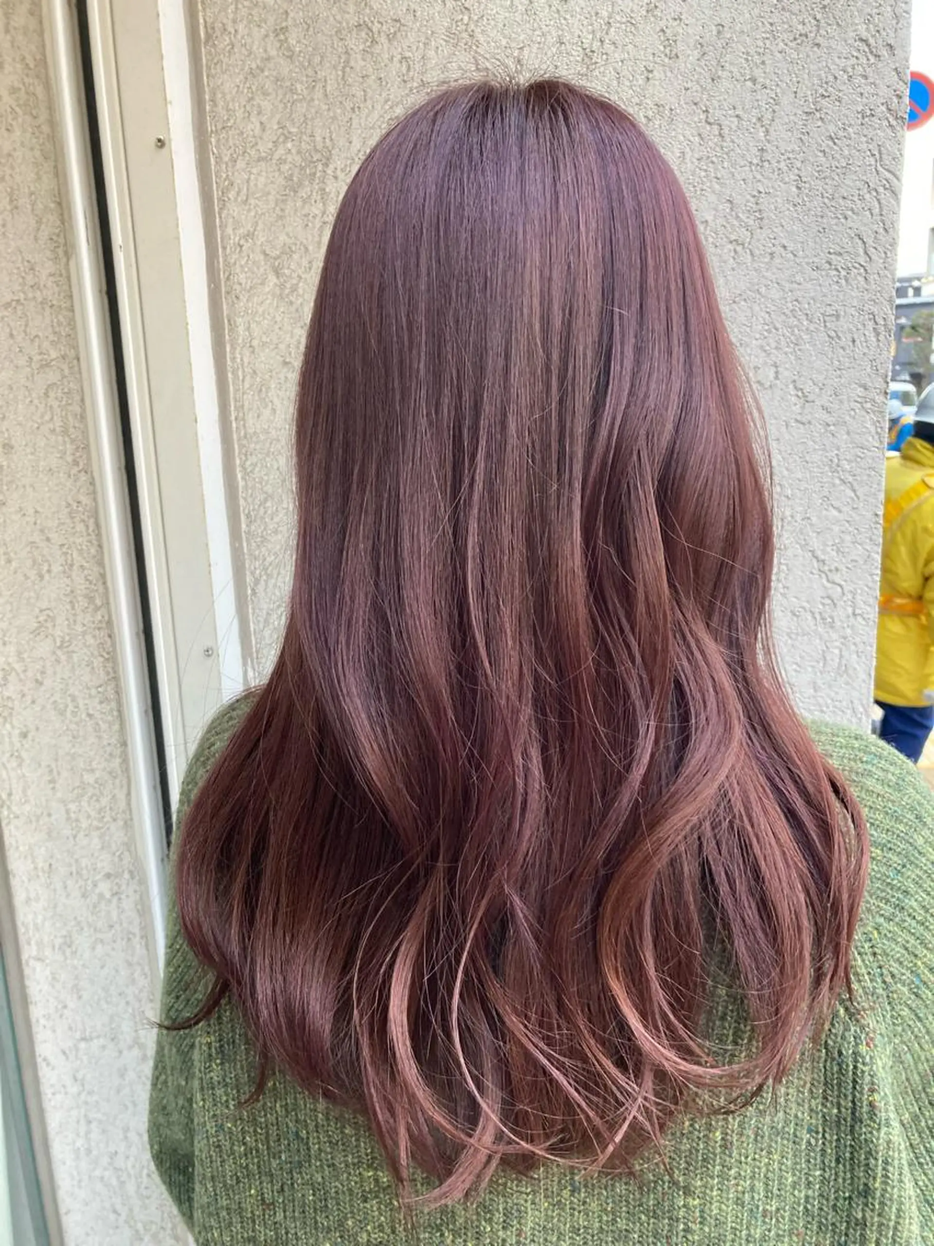 セミロング カラー CoCooN Hiromiのヘアスタイル