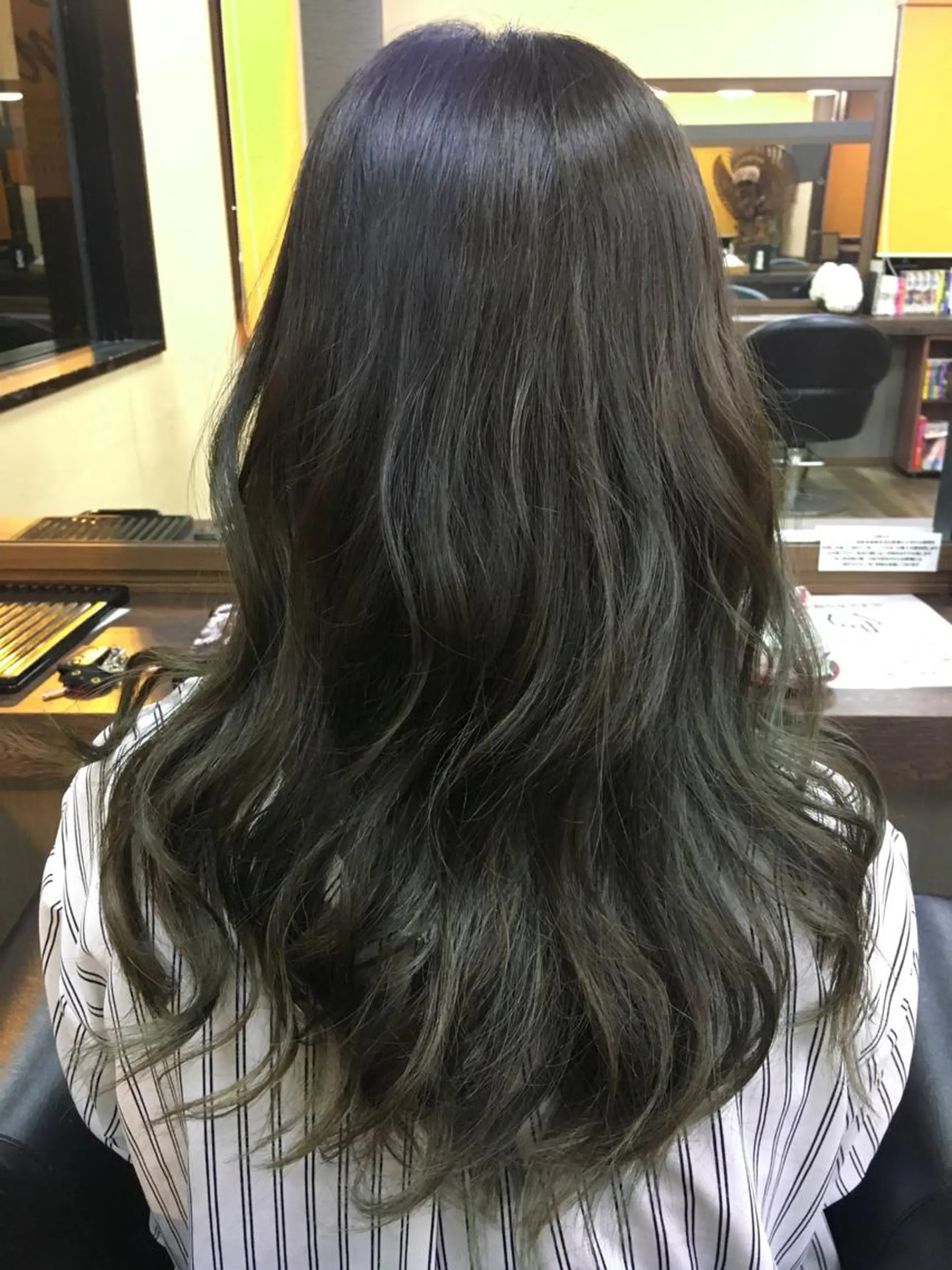 セミロング カラー 4-rest garden （フォーレストガーデン）所属・金井 直樹のヘアスタイル