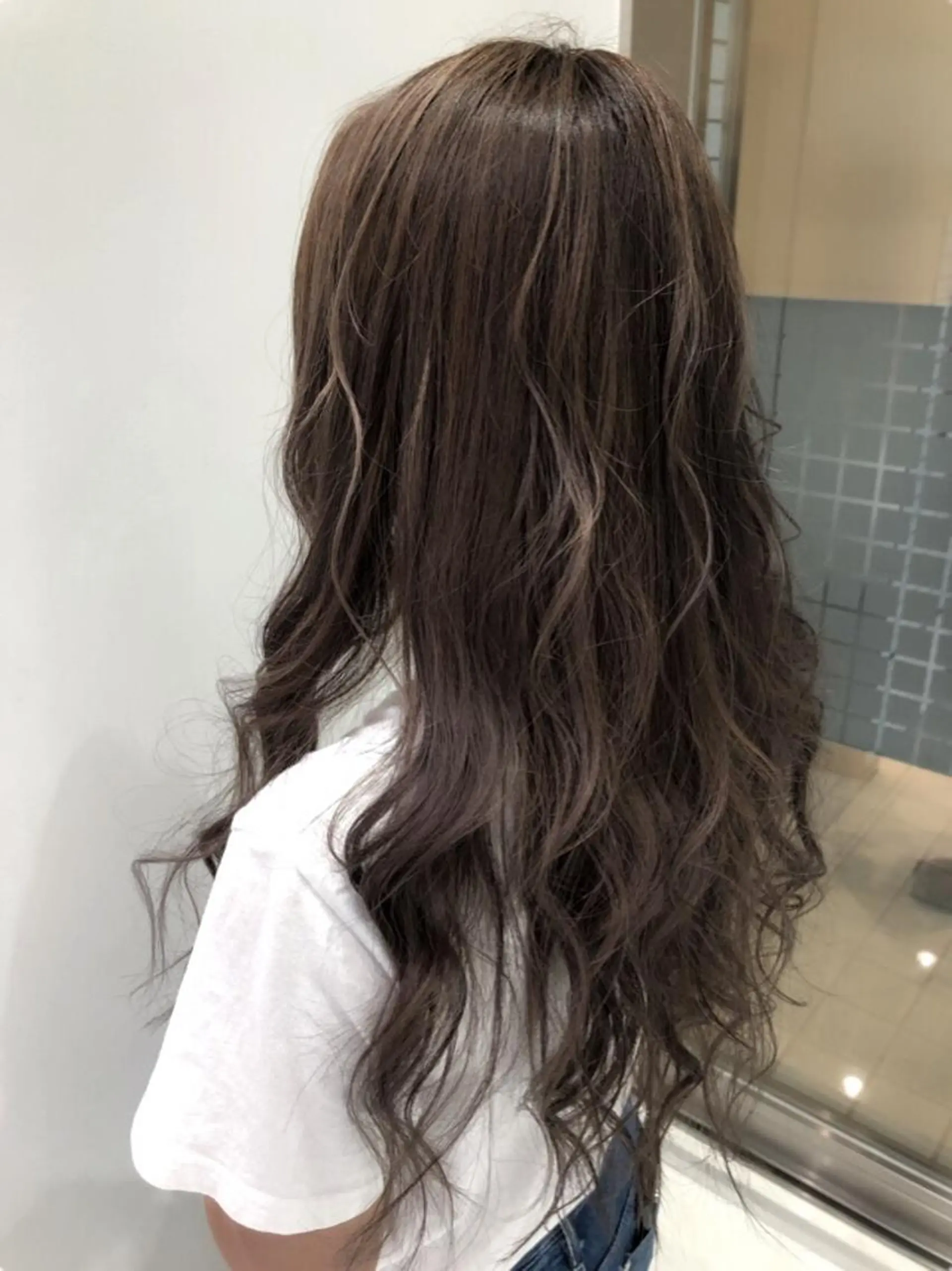 ロング カラー 透明感カラー ヘアカラー トリートメント 宮林　努 / Ash 日野店のヘアスタイル