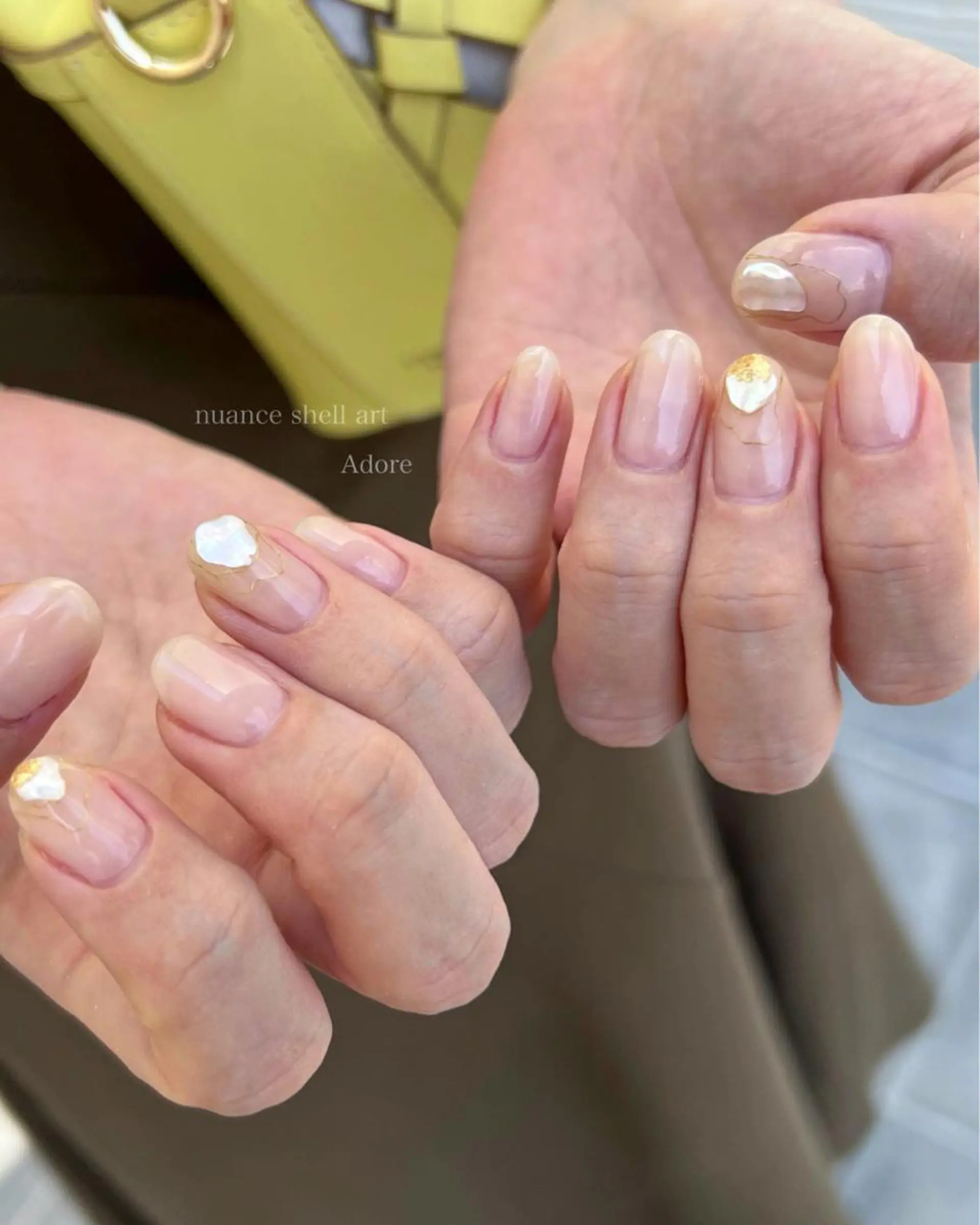 ネイル アートネイル ニュアンスネイル オフィスネイル シンプルネイル 夏ネイル ハンドネイル Nail Adore.のネイルデザイン