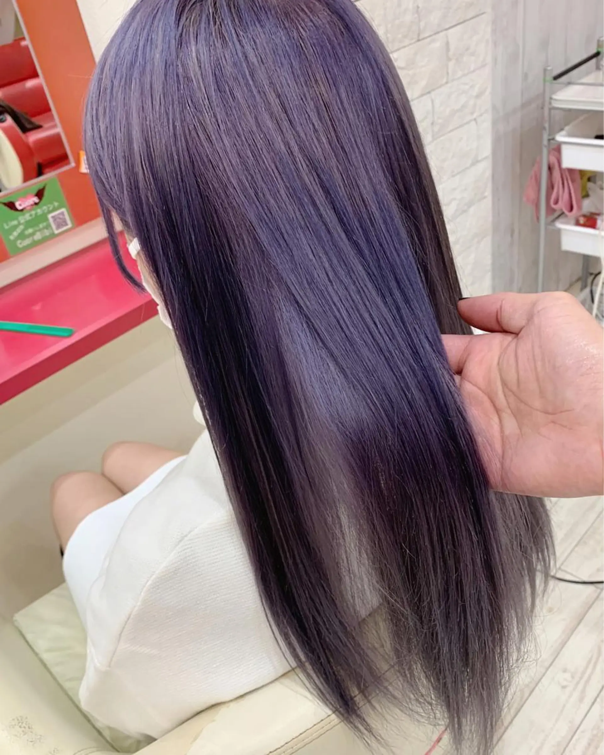 ロング ヘアアレンジ 今村公介 ブリーチ特化、派手髪のヘアスタイル