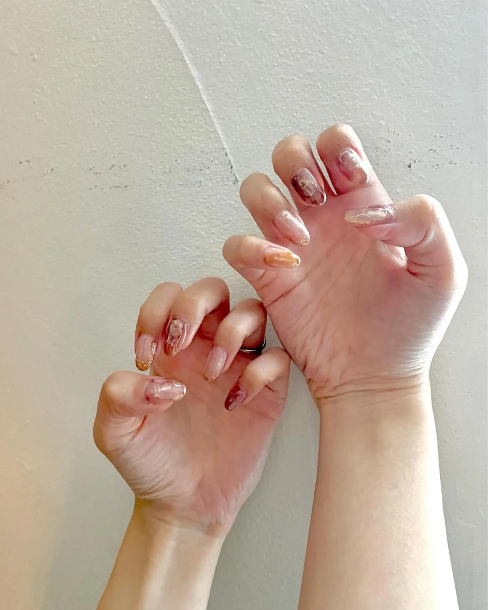 ネイル フットネイル ジェルネイル 氷ネイル・うるうるネイル 韓国ネイル ニュアンスネイル 甲府市徳行 🧸prunelleのネイルデザイン