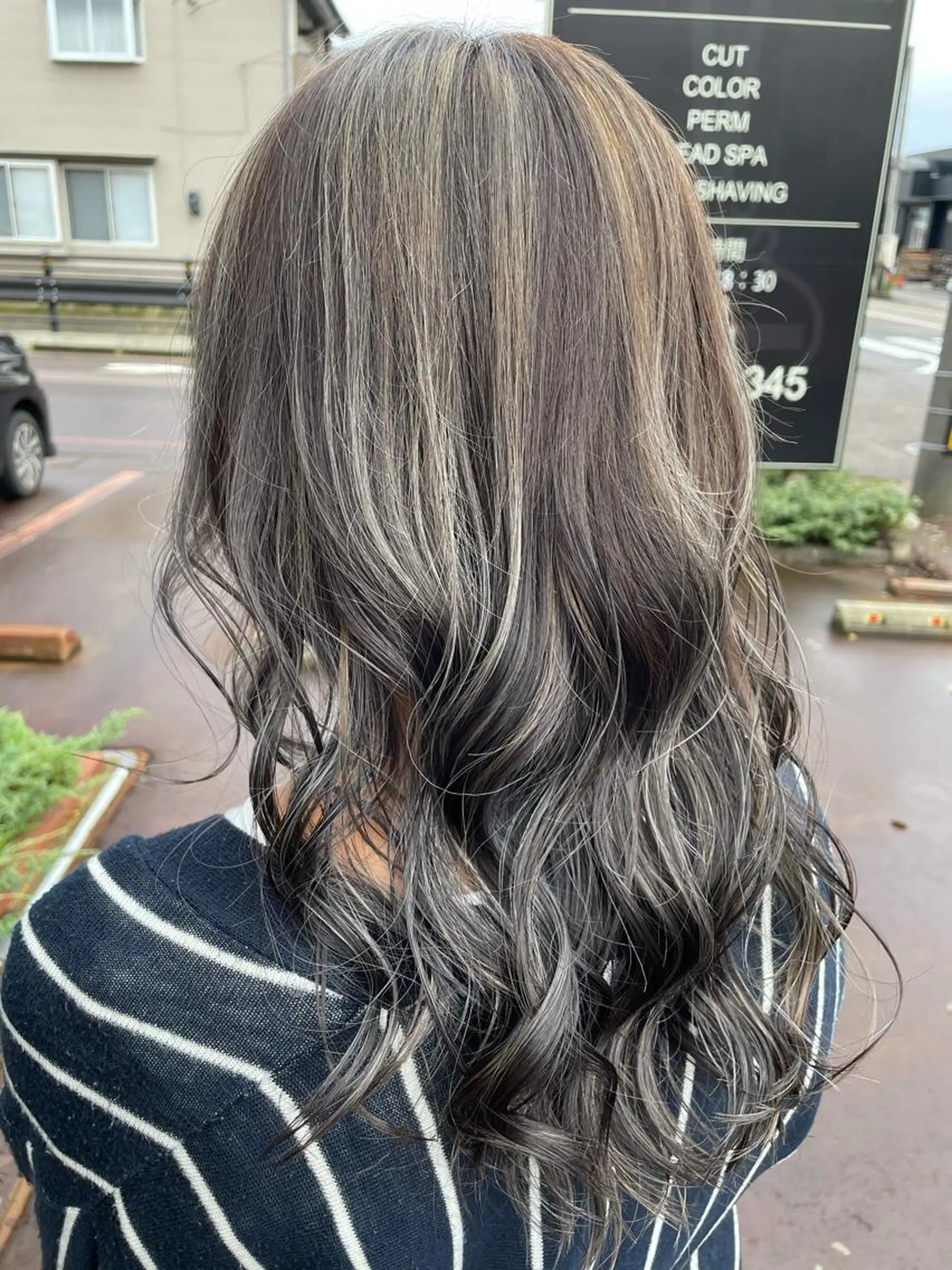 ロング カラー デザインカラー ハイライトカラー ハイライト 齋藤成/ ECLAT HAIRのヘアスタイル