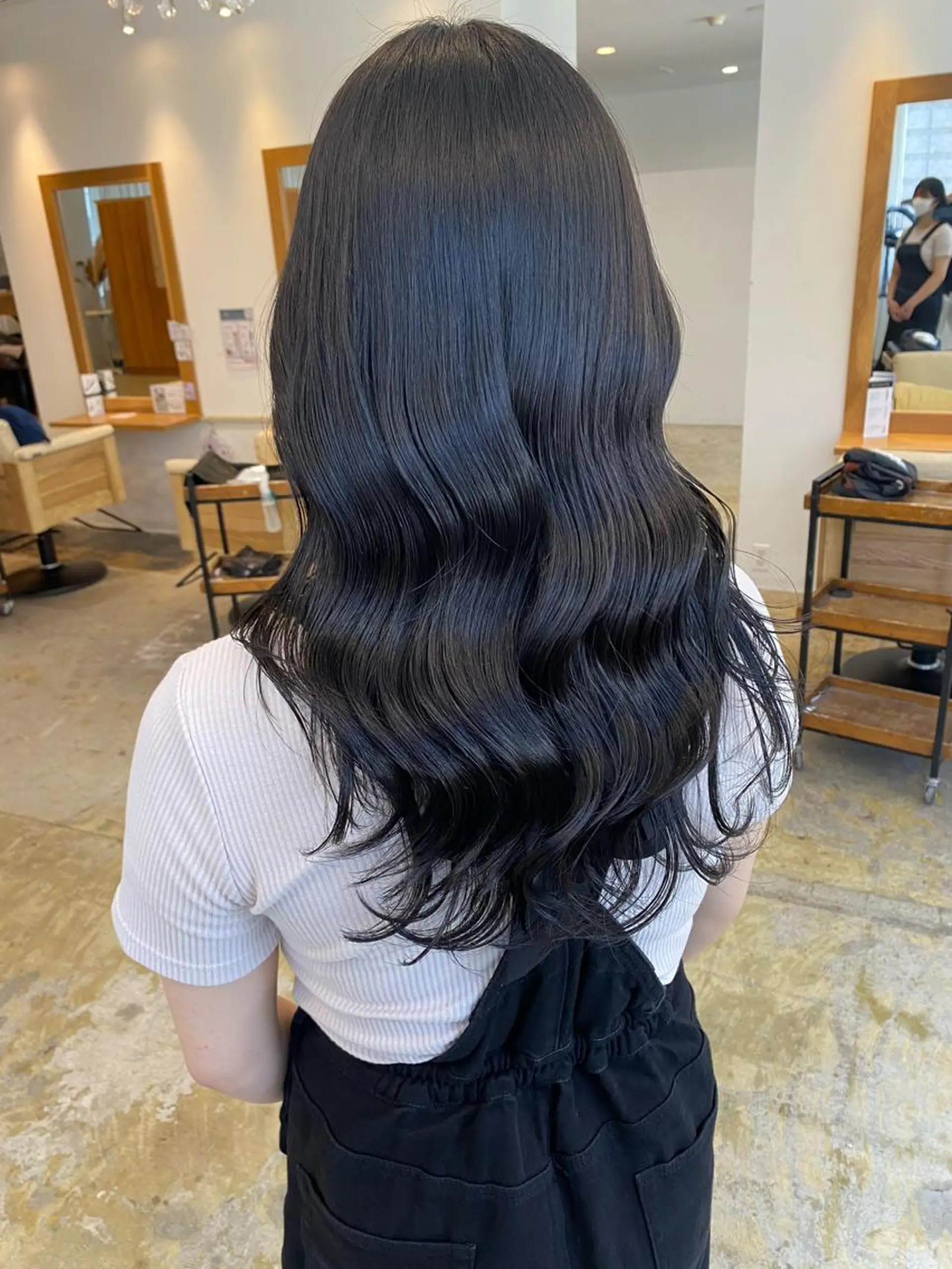 ロング カラー 黒髪 ブルーカラー ブルーブラック 学生 🌈モリグチ ケイスケ🦄のヘアスタイル