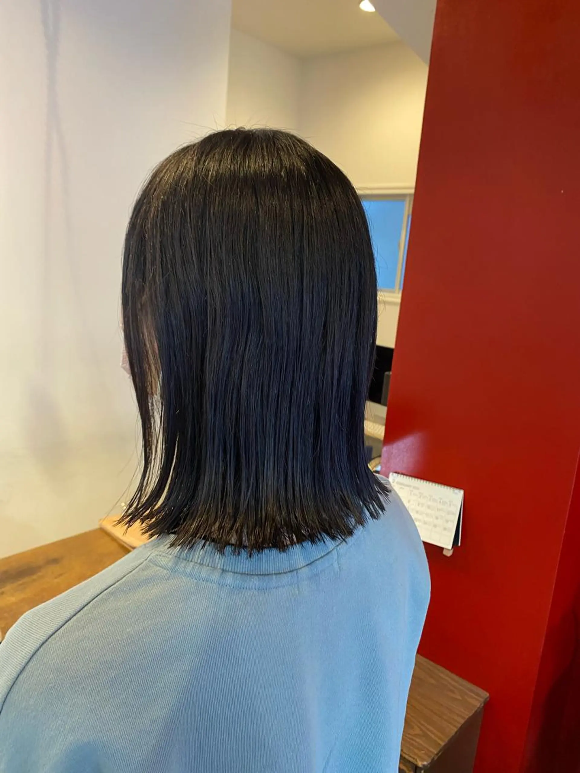 ミディアム 小日向 沙織のヘアスタイル