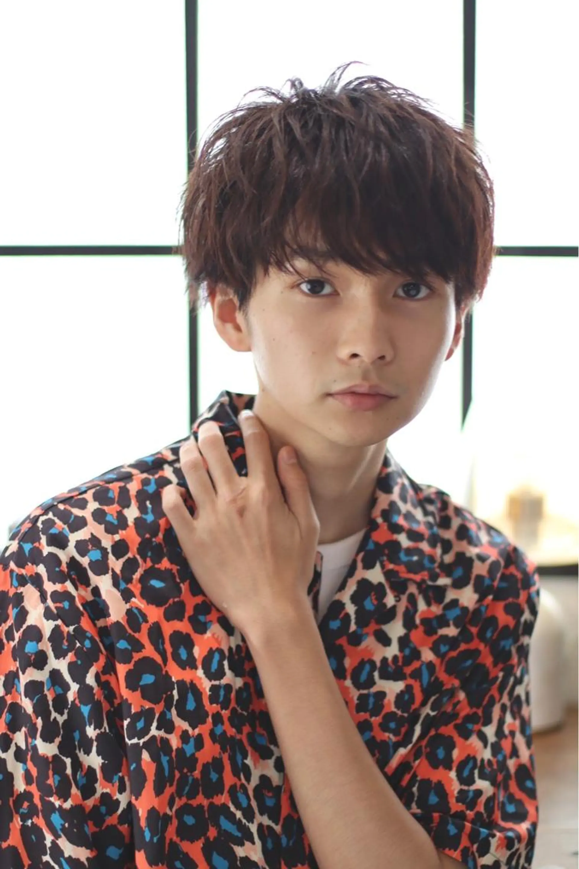 ショート カラー メンズ ハイトーン特化🌟 カワシマシュンスケのヘアスタイル