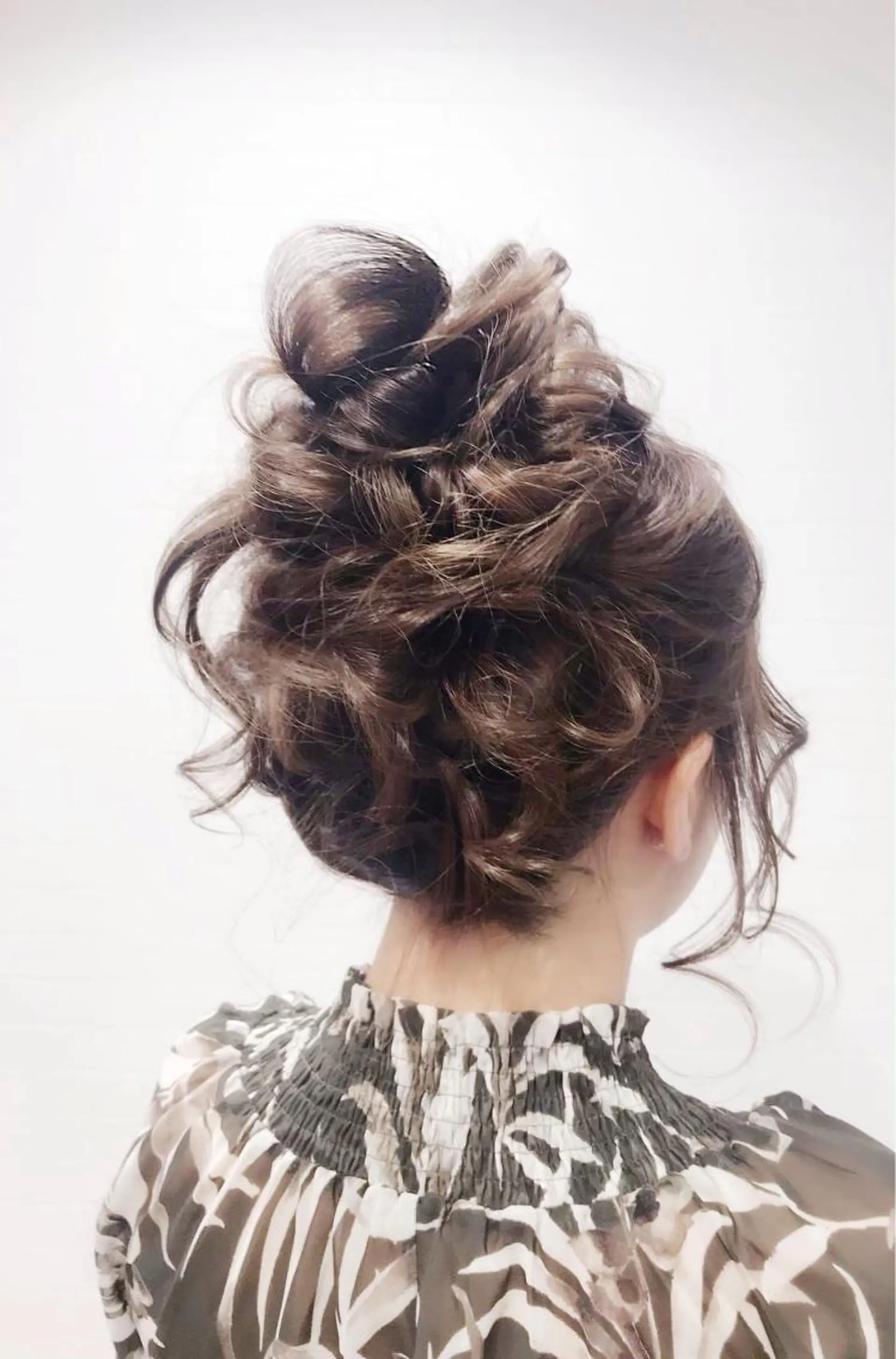 ヘアアレンジ お団子ヘア ヘアセット GRANLUSSO 〜グランルッソ駅前店所属・木口 嘉美のヘアスタイル