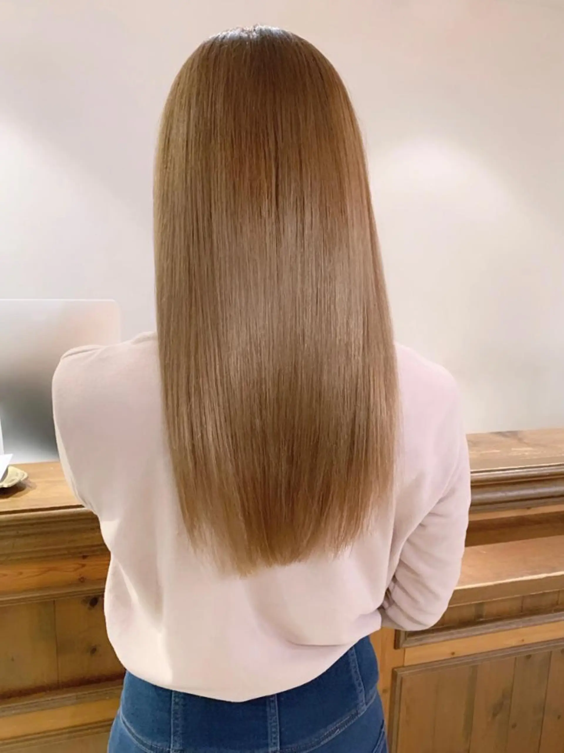 ロング カラー 透明感/オリーブ/ グレージュ/YUKAのヘアスタイル