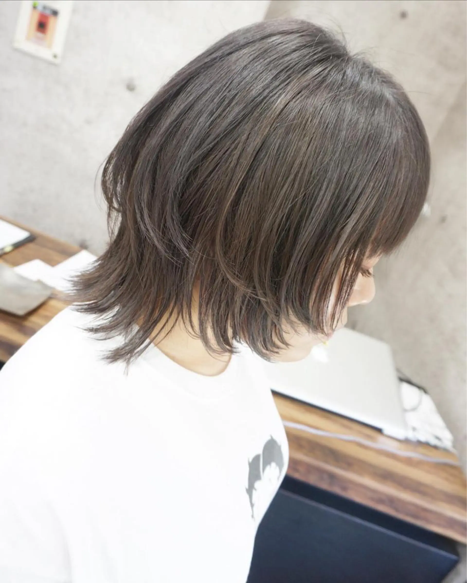 ミディアム ウルフカット カット ヘアカラー トリートメント hair teria ryu 大塚のヘアスタイル