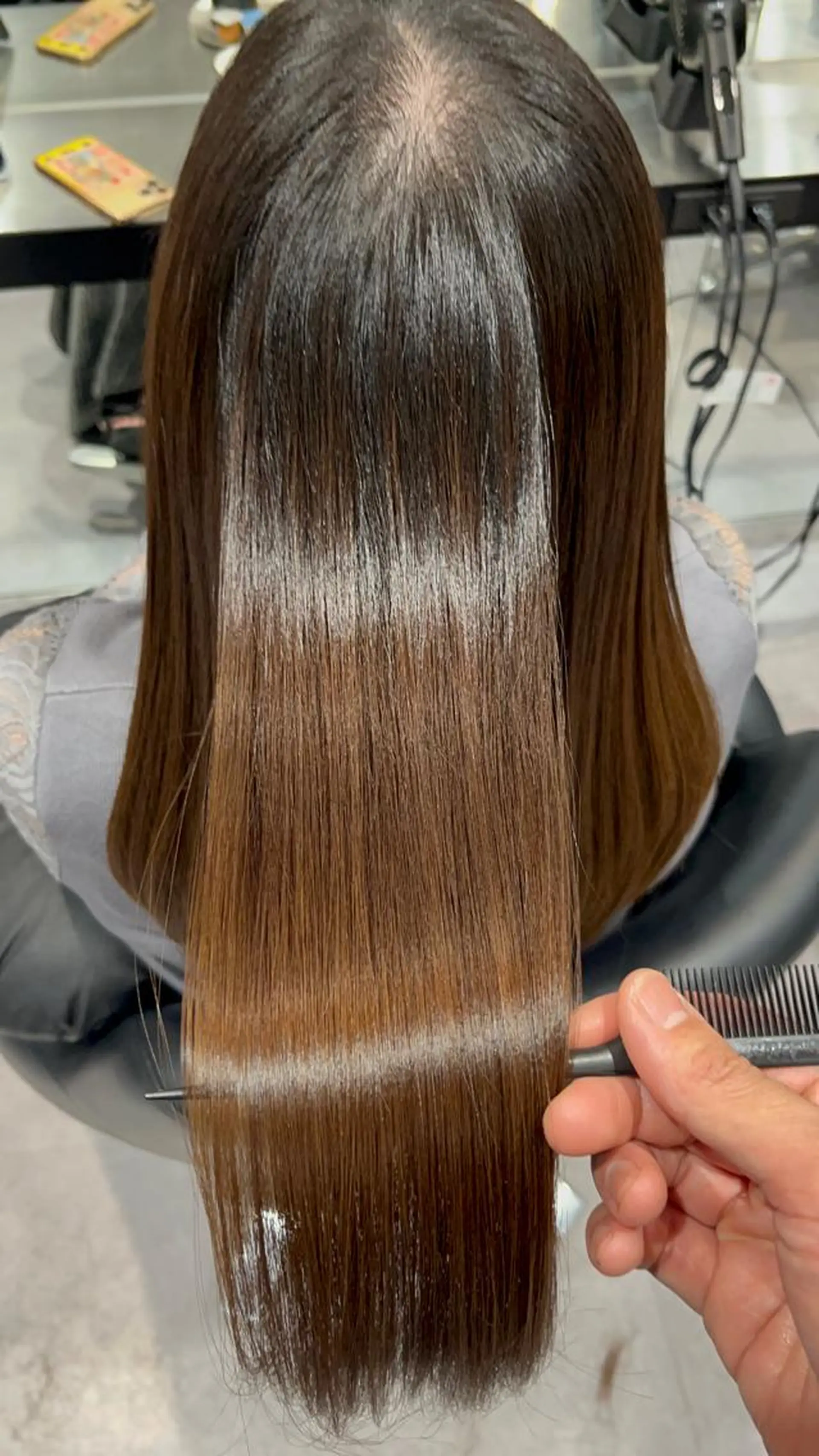 ロング カラー パーマ 🌈艶髪/髪質改善 新宿itouのヘアスタイル