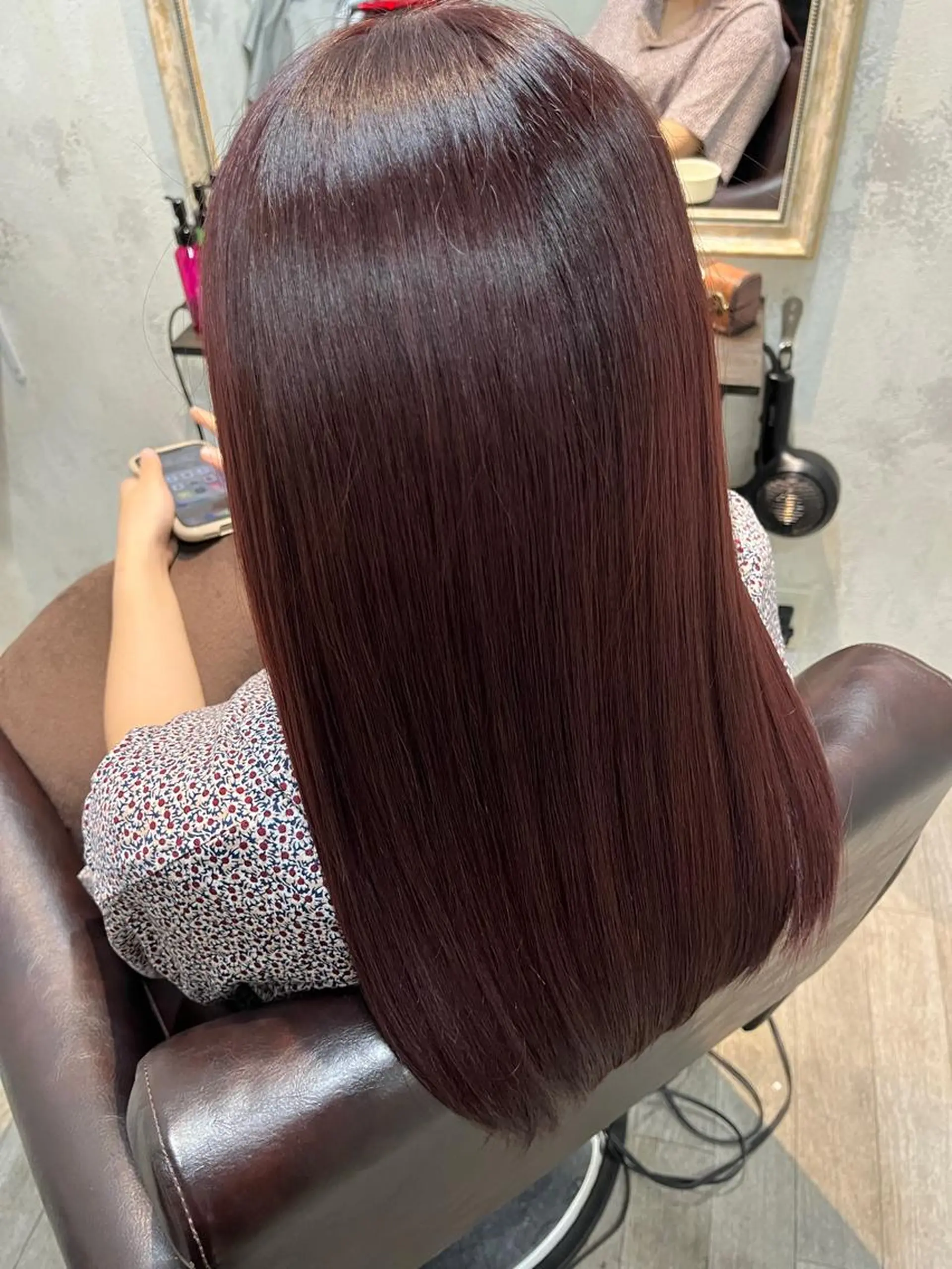 セミロング カラー Haru 新宿【ハル】所属・⚜髪質改善東京 エリア1🏅マコト⚜のヘアスタイル