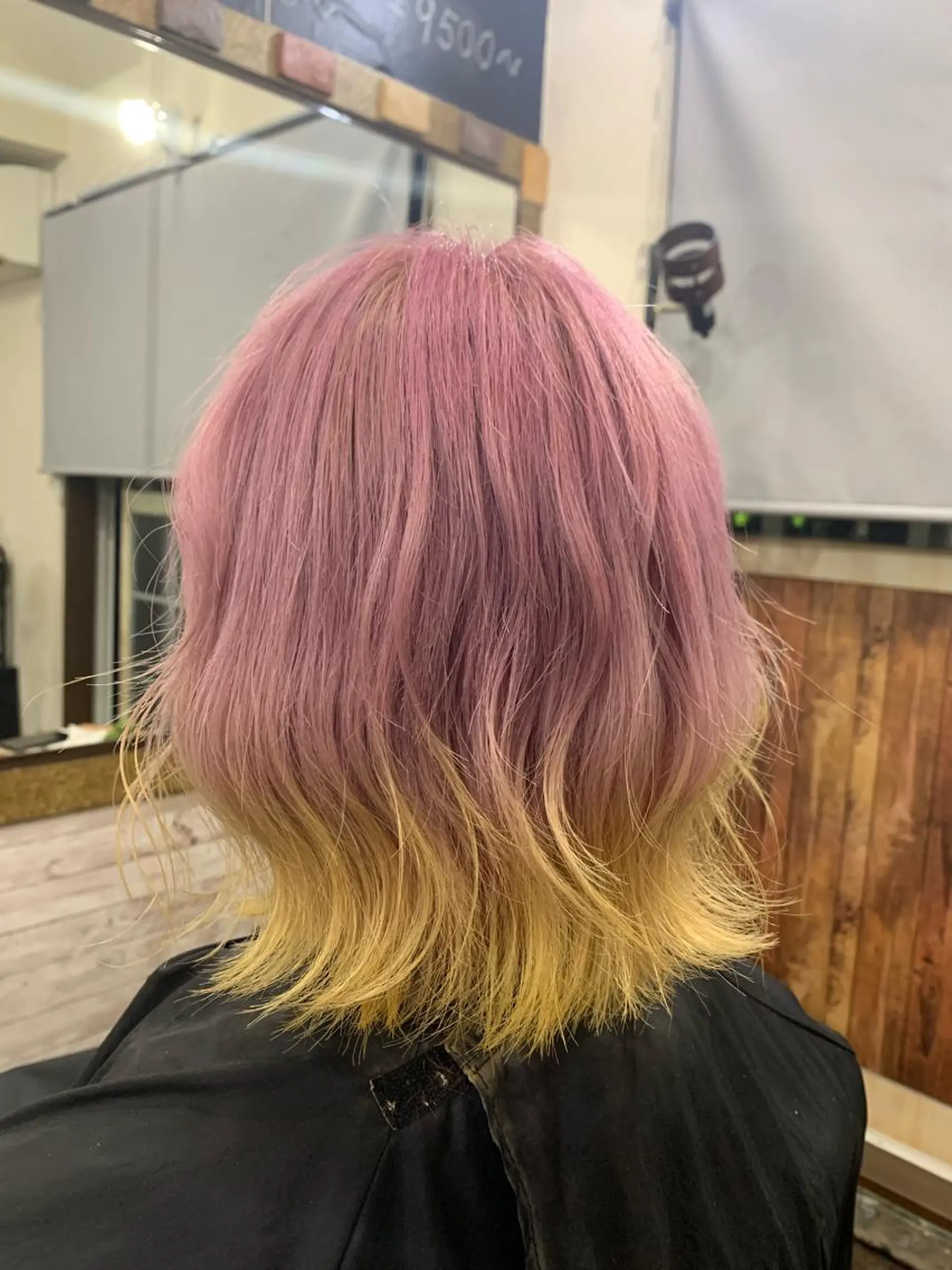 カラー ヘアカラー 渡辺 健太のヘアスタイル