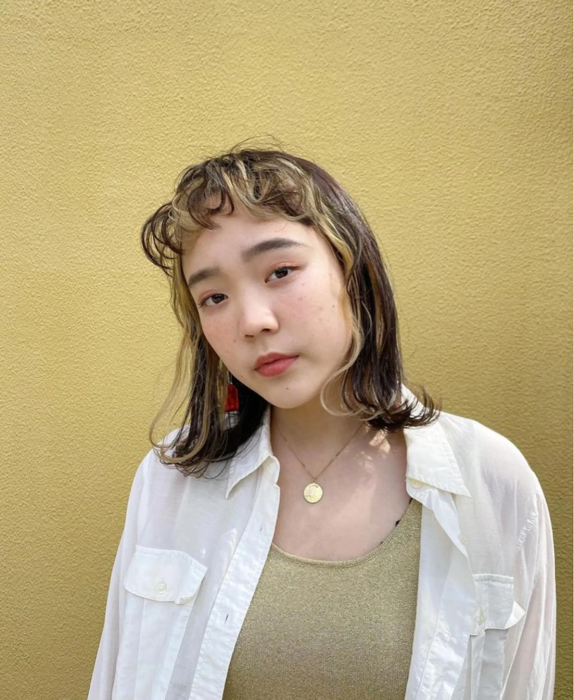 カラー インナーカラー 樽川 紗月のヘアスタイル