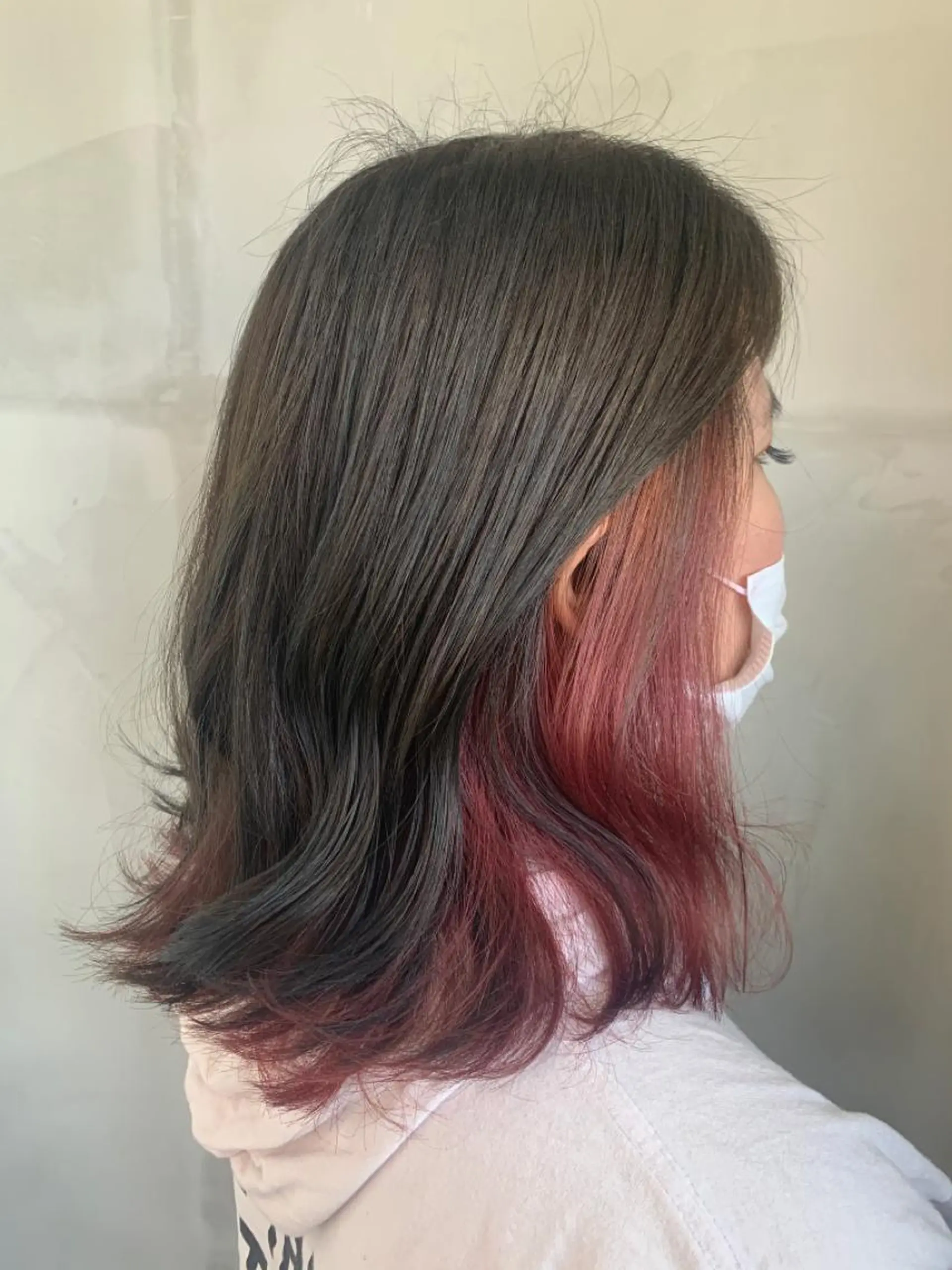 ミディアム カット ヘアカラー 河野 圭三のヘアスタイル