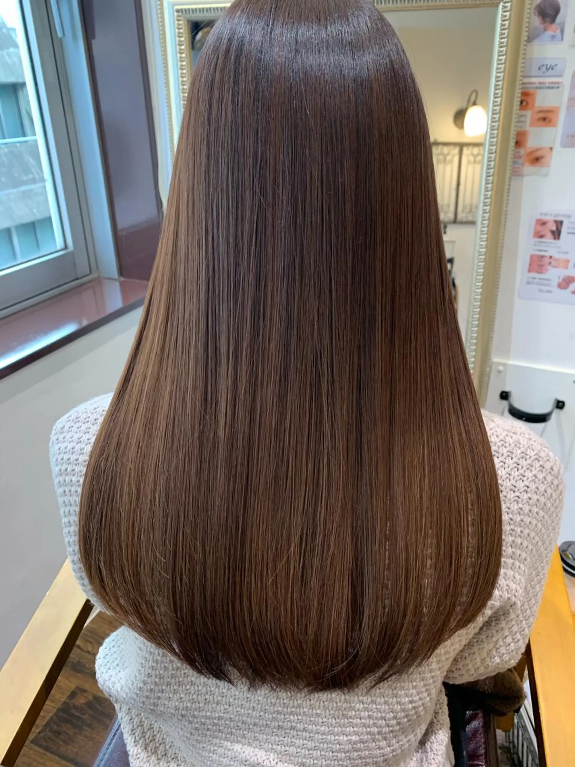 ロング ハイライト 髪質改善 レイヤーカット トリートメント ayaka 髪質改善レイヤー艶髪のヘアスタイル