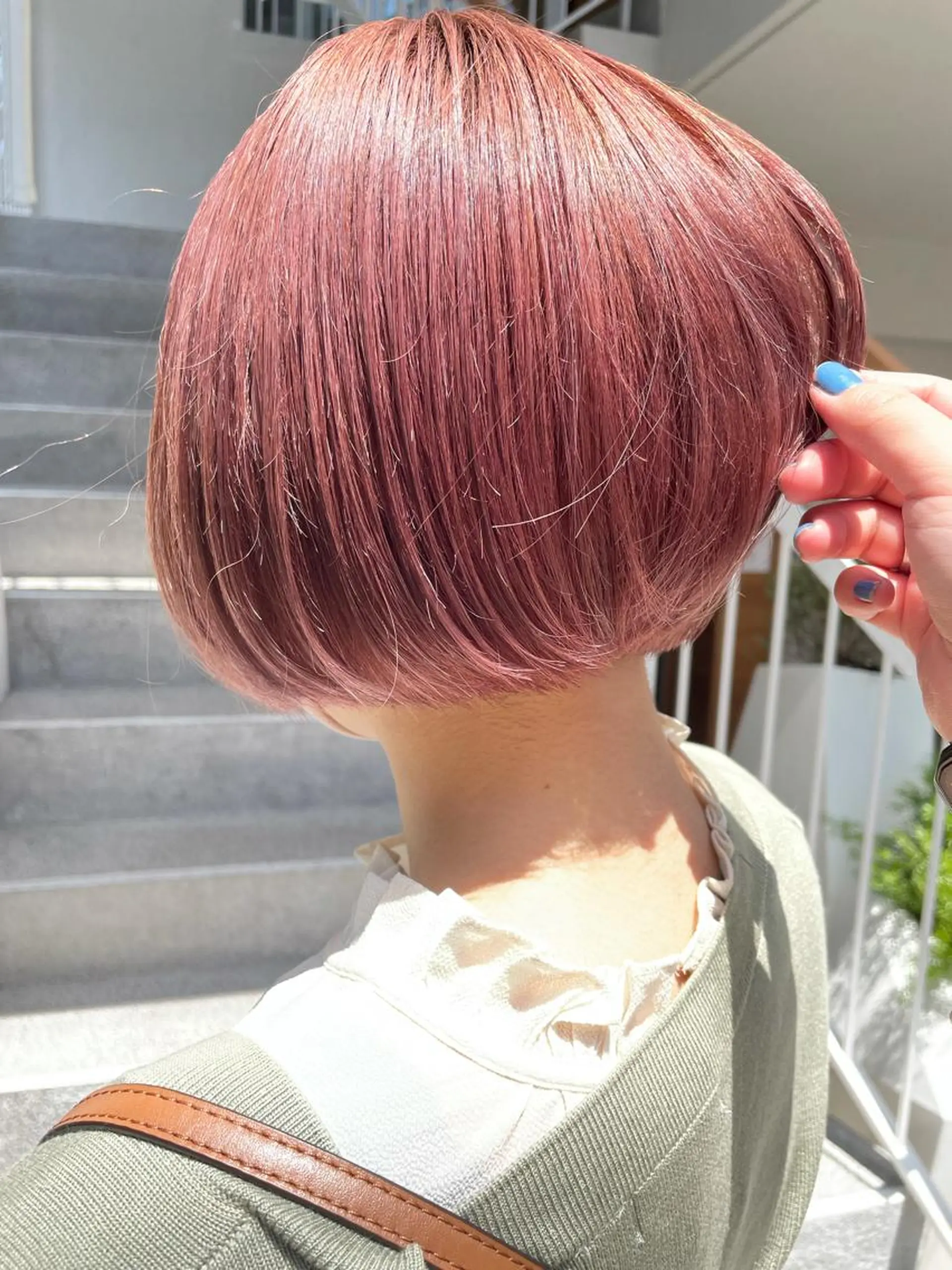 ショート カラー ヘアアレンジ satsuki 暖色・ブラウンカラーのヘアスタイル