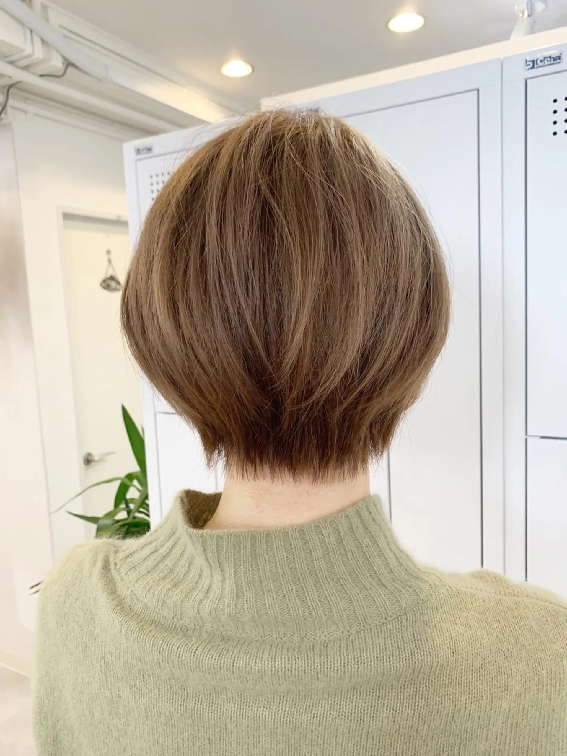 ショート ショートボブ ボブ ショートヘア レイヤー×縮毛矯正 深見 拓のヘアスタイル