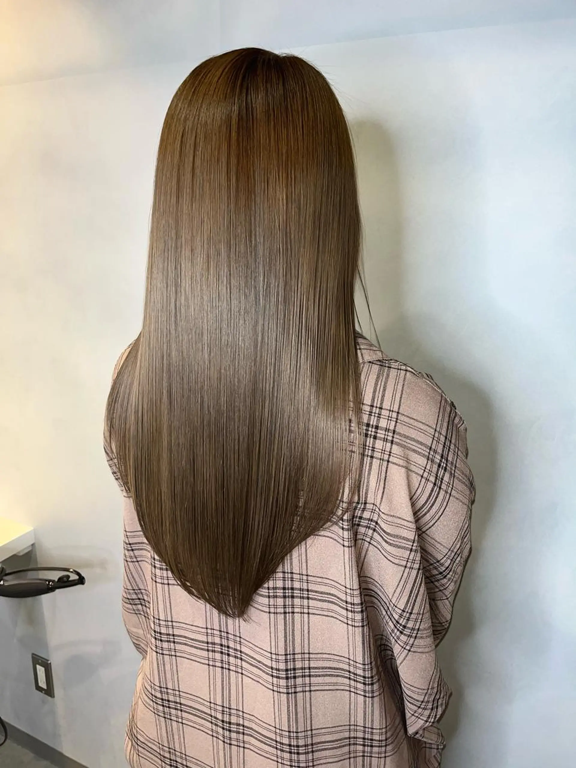 ロング 🫧透明感カラー🫧 ロン毛美容師のヘアスタイル