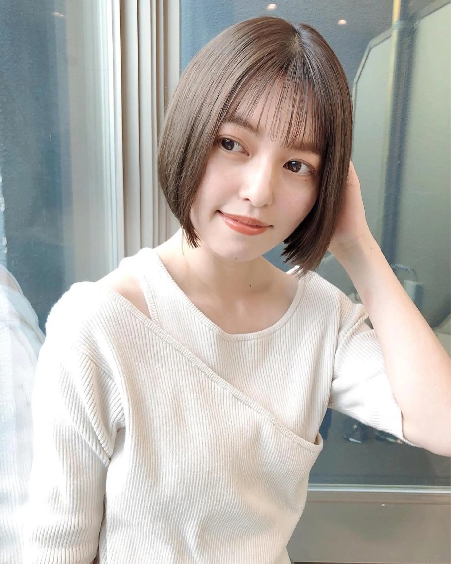 ショート カラー 店長/mao/ 前髪/顔周りカットのヘアスタイル