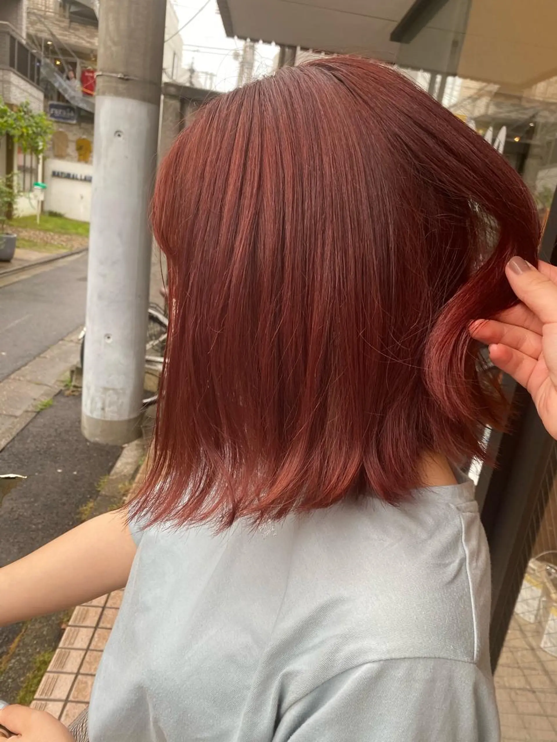 ショート カラー ヘアアレンジ satsuki 暖色・ブラウンカラーのヘアスタイル