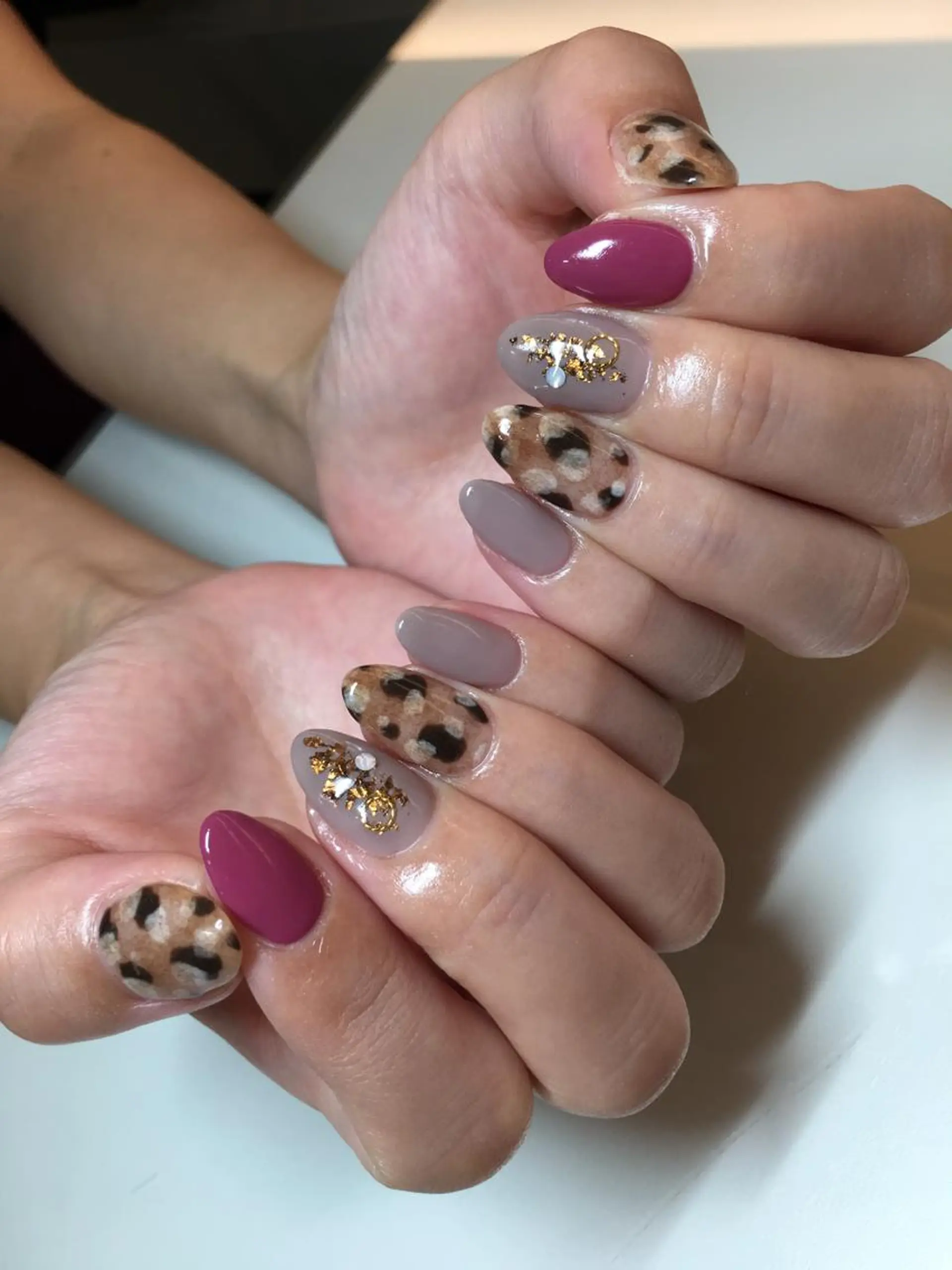 ネイル アニマル柄 アンドルーチェ スクールの眉毛・アイブロウイメージ