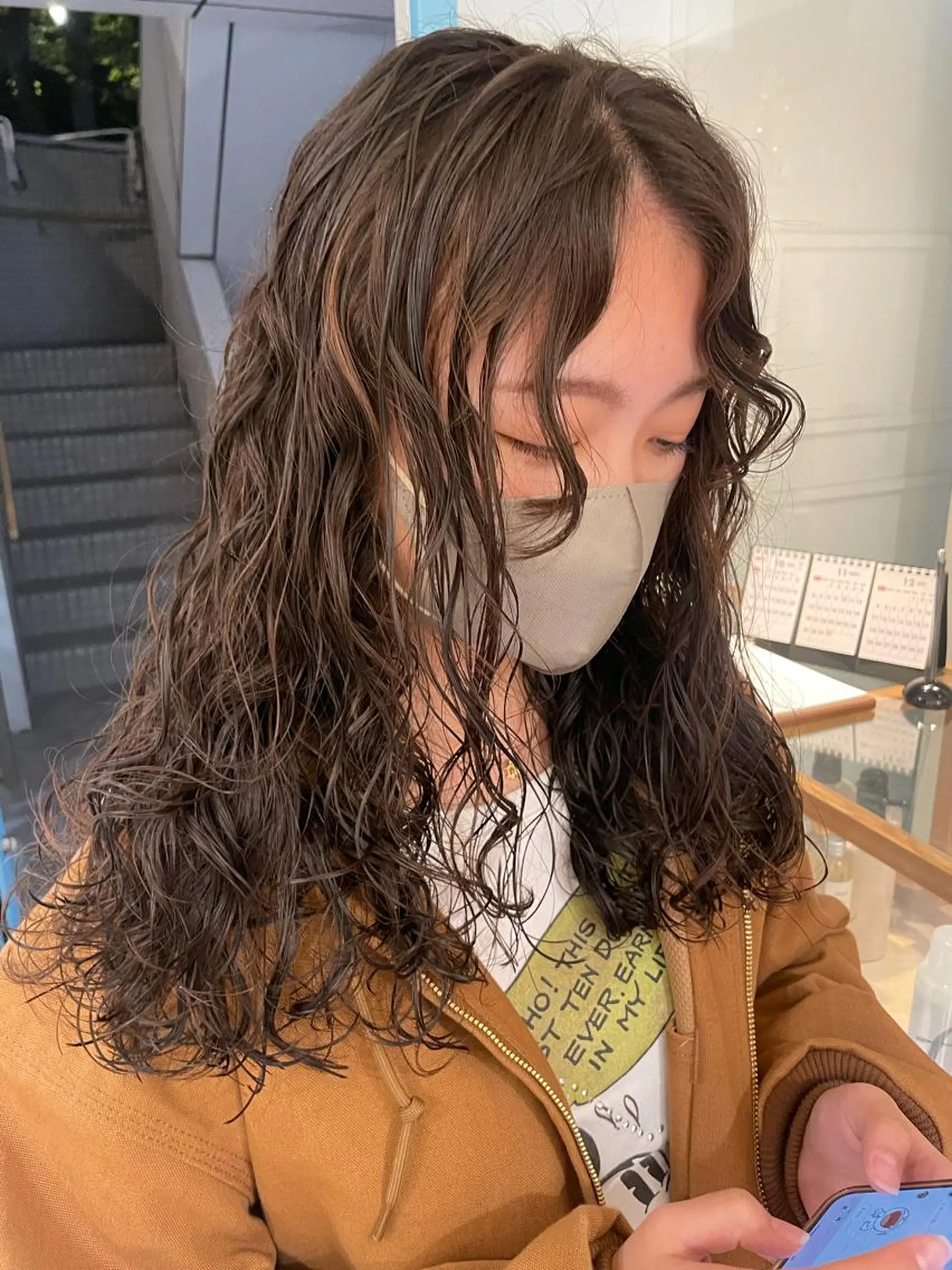 ロング パーマ 大石 陽菜のヘアスタイル