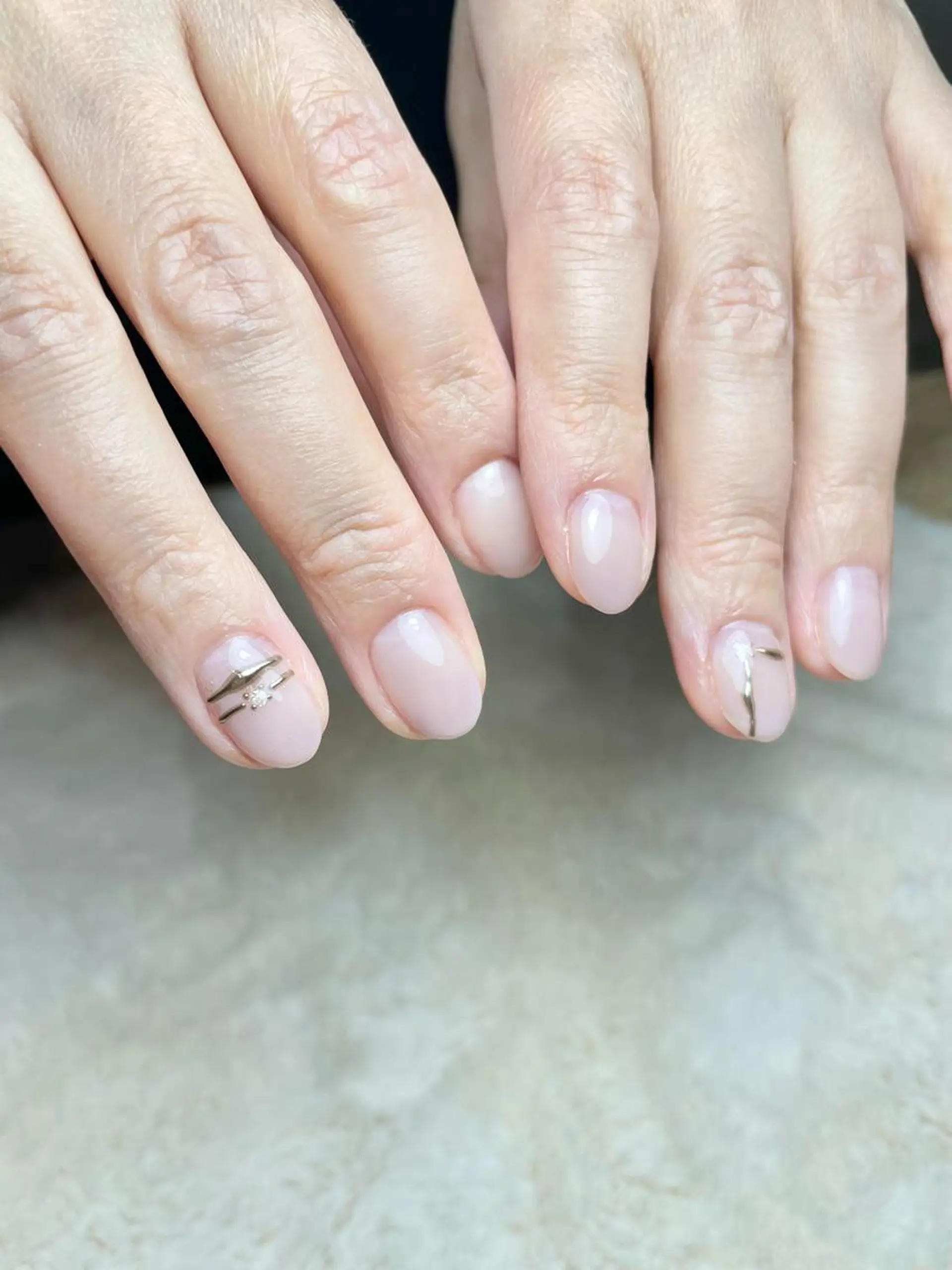 ネイル ハンドネイル ハンドケア 岩山 直子のネイルデザイン