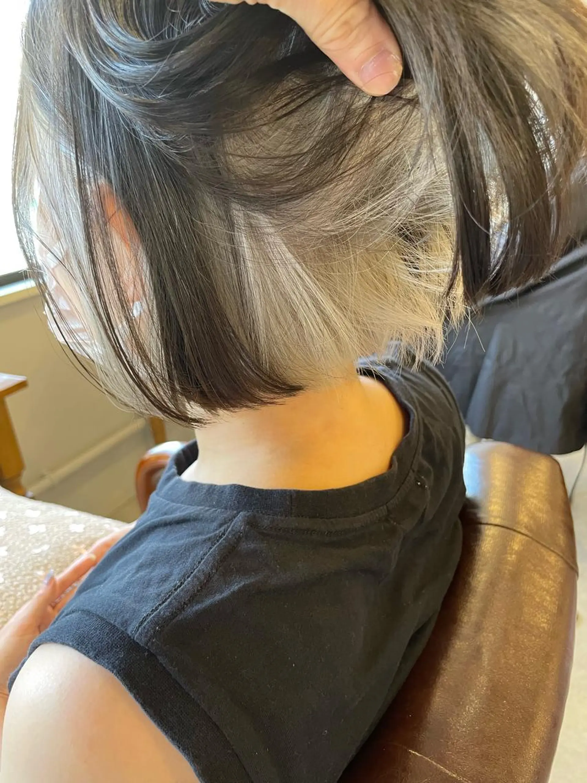 ショート to youハイライトのヘアスタイル