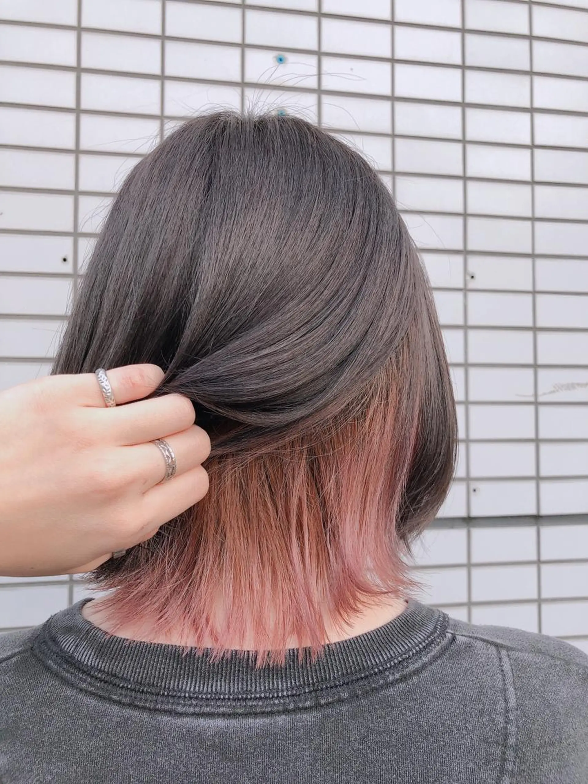 セミロング カラー バレイヤージュ ブリーチ ケアブリーチ ダブルカラー グラデーションカラー MARLE 今里店のヘアスタイル