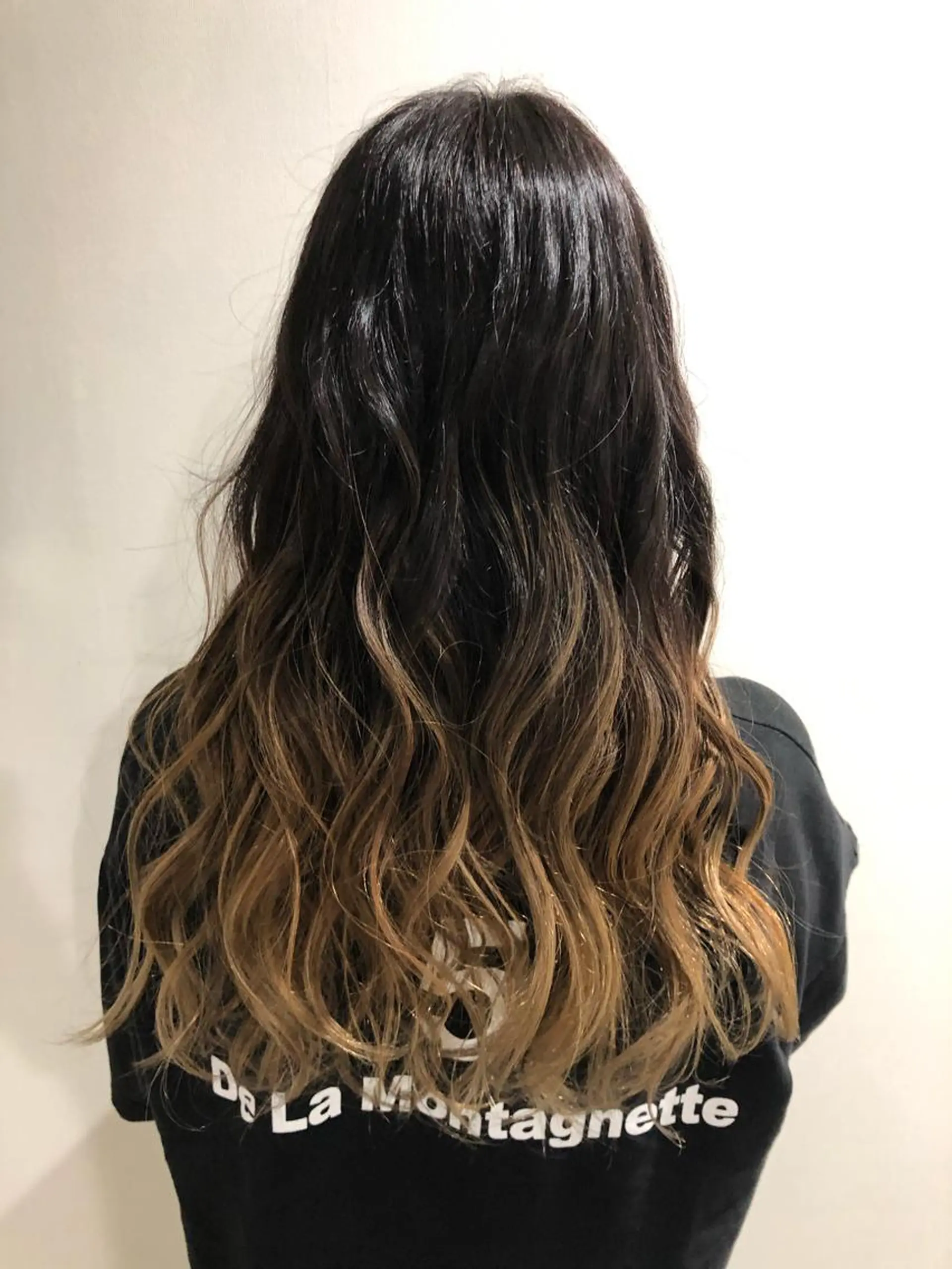 ロング eL HAIR SALON なんば店所属・ブリーチカラー特化 /焼田貴明のヘアスタイル