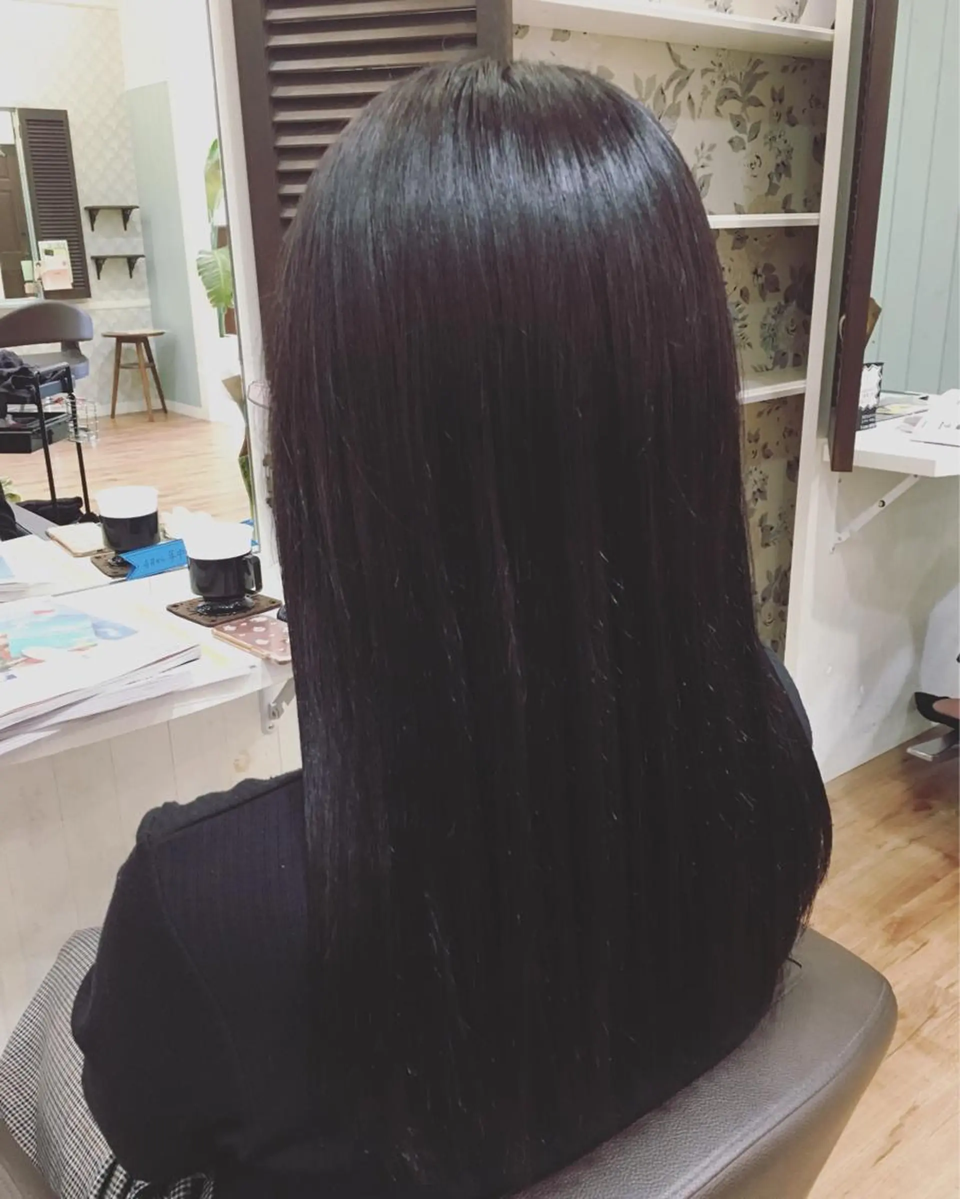 セミロング カラー ブラウンカラー ダークブラウン ビーズアモール 豊田店のヘアスタイル