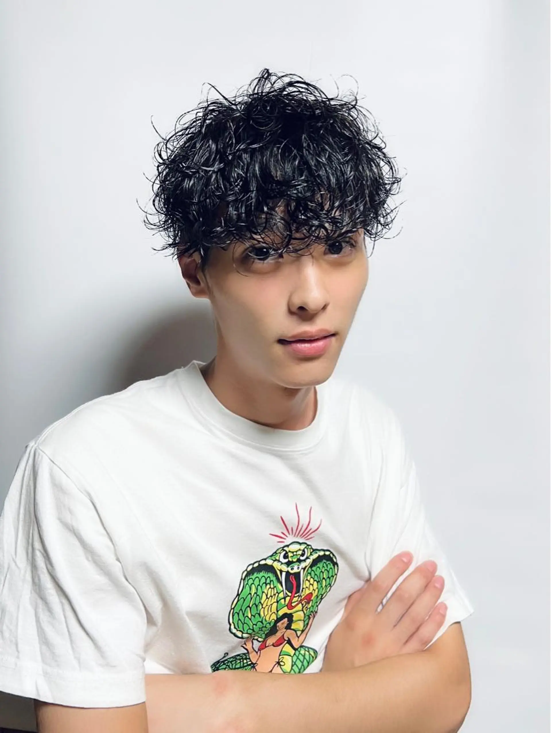 パーマ メンズ メンズパーマ Qin shaire salon 原宿verno店所属・【センターパート】 ETO／江藤翼の眉毛・アイブロウイメージ