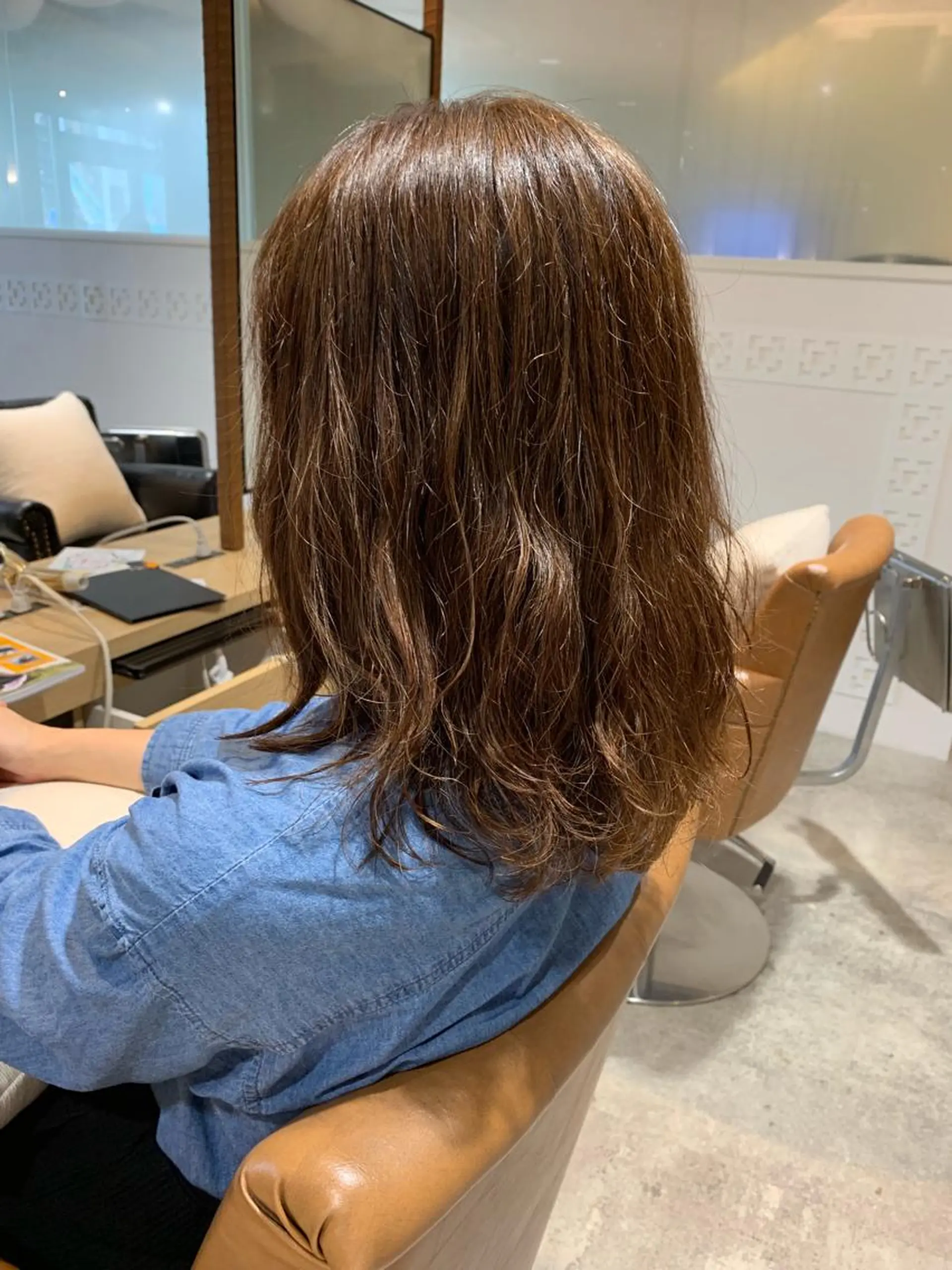 セミロング パーマ 中島 直哉のヘアスタイル